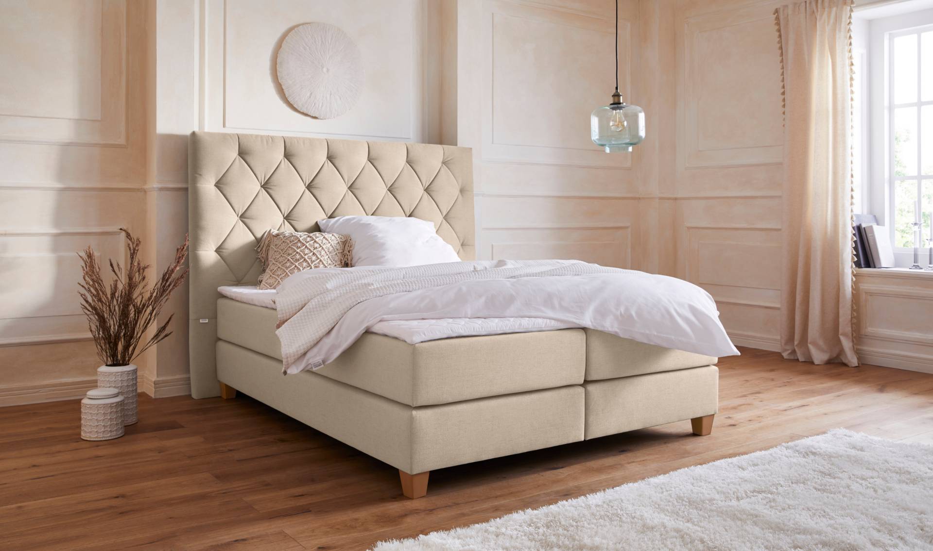 Guido Maria Kretschmer Home&Living Boxspringbett »Harmones hoch«, in 3 Breiten, Härtegrad auch im Mix mit je 1 Matratze in H2 und H3 Guido Maria Kretschmer Home&Living Boxspringbett »Harmones hoch«, in 3 Breiten, Härtegrad auch im Mix mit je 1 Matratze in H2 und H3 von Guido Maria Kretschmer Home&Living