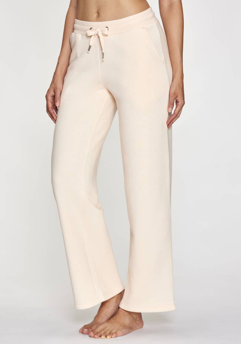 H.I.S Relaxhose, mit weitem Bein und aus ultraweicher Sweatqualität, Loungewear von H.I.S
