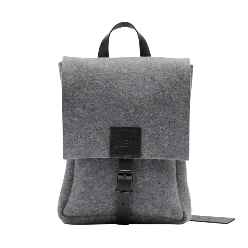 Toni Rucksack, Farbe maigrün, Grösse b. 22 × h. 28 cm von HEY-SIGN