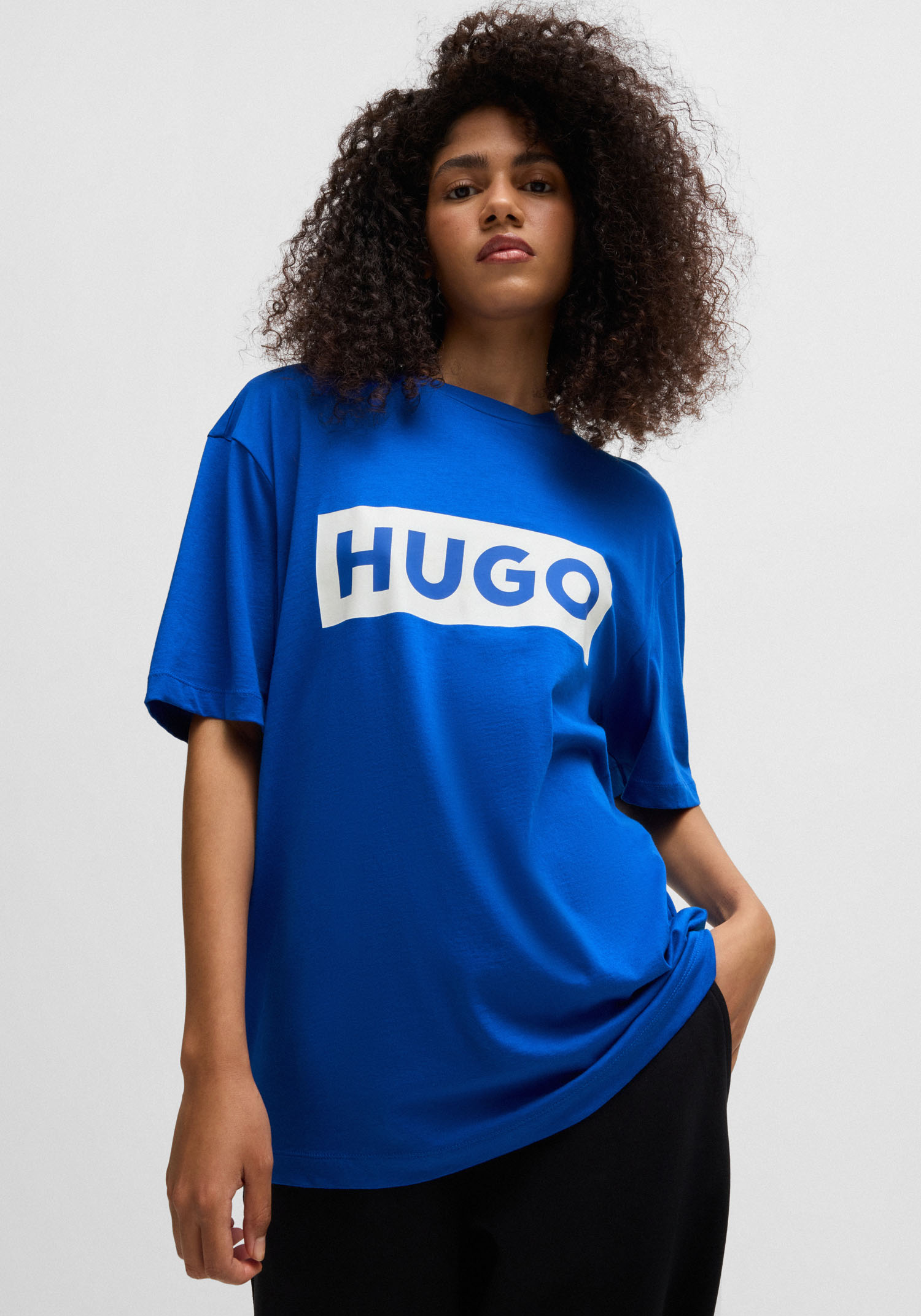 HUGO Blue T-Shirt »Nico«, mit grossem Logo-Print, Unisex HUGO Blue T-Shirt »Nico«, mit grossem Logo-Print, Unisex von HUGO Blue