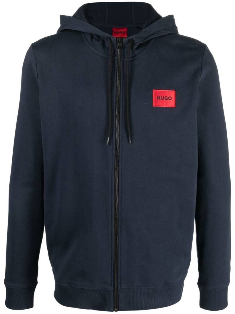 HUGO chest logo-patch hoodie - Blue von HUGO