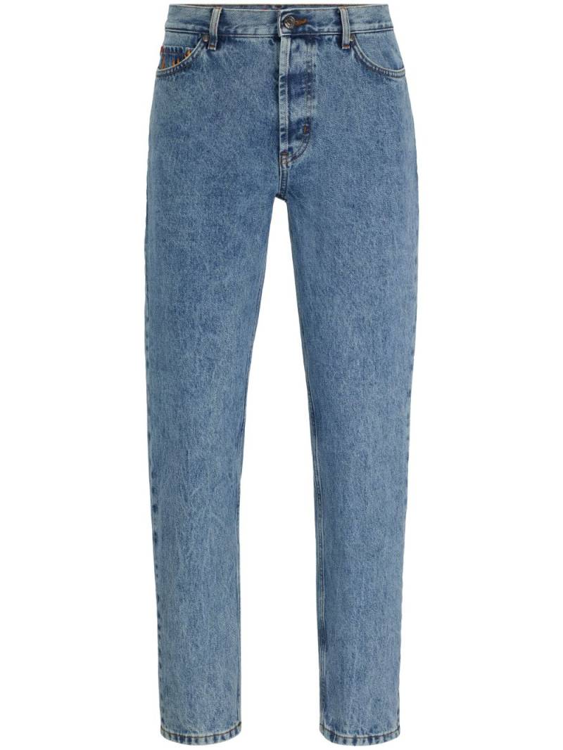 HUGO flame-embroidered tapered jeans - Blue von HUGO