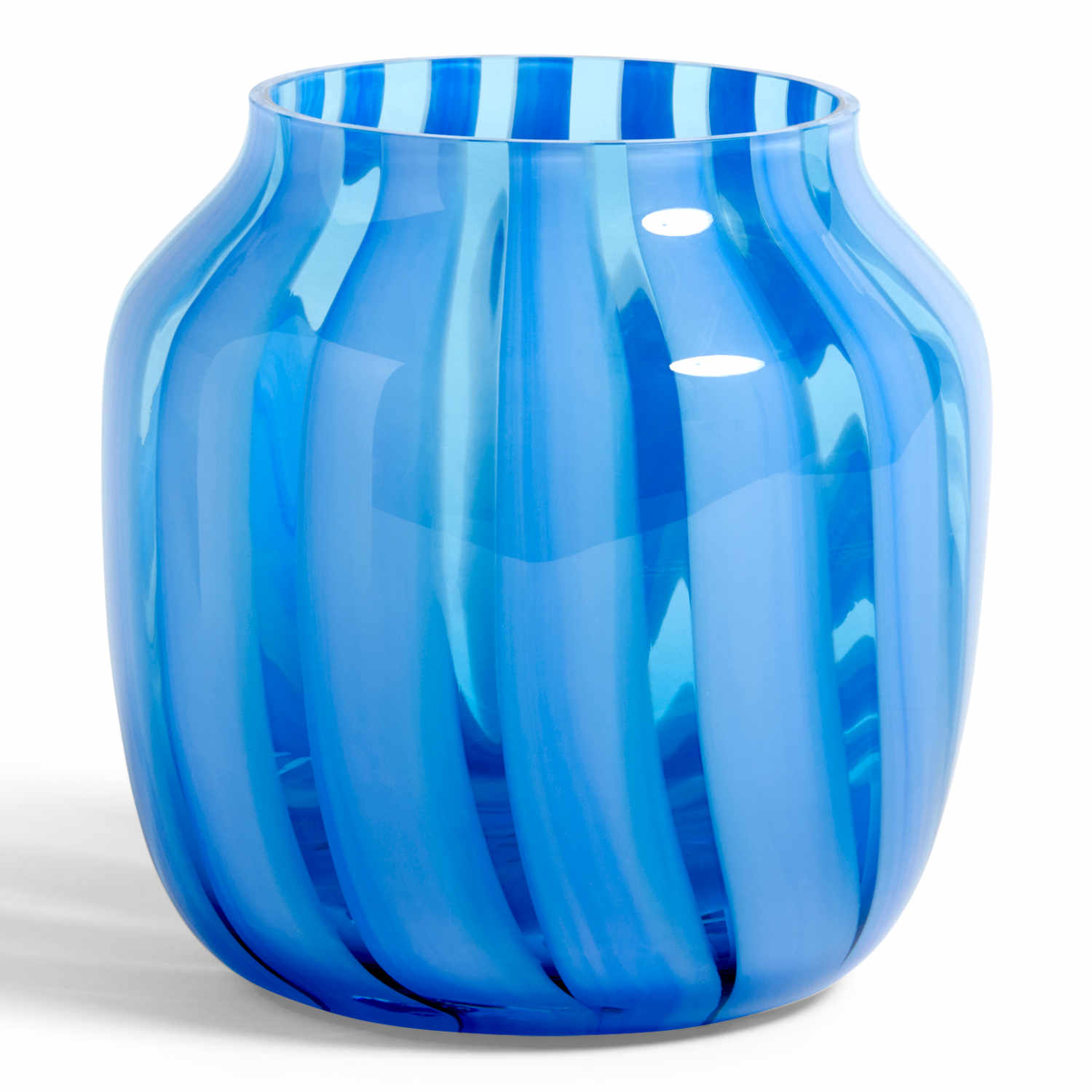 Juice Vase , Farbe light blau von Hay