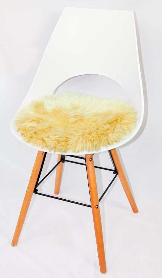 Heitmann Felle Stuhlkissen »Lamm, Sitzauflage rund«, Ø 45 cm, echtes Lammfell, waschbar, auch als 2er oder 4er Set von Heitmann Felle