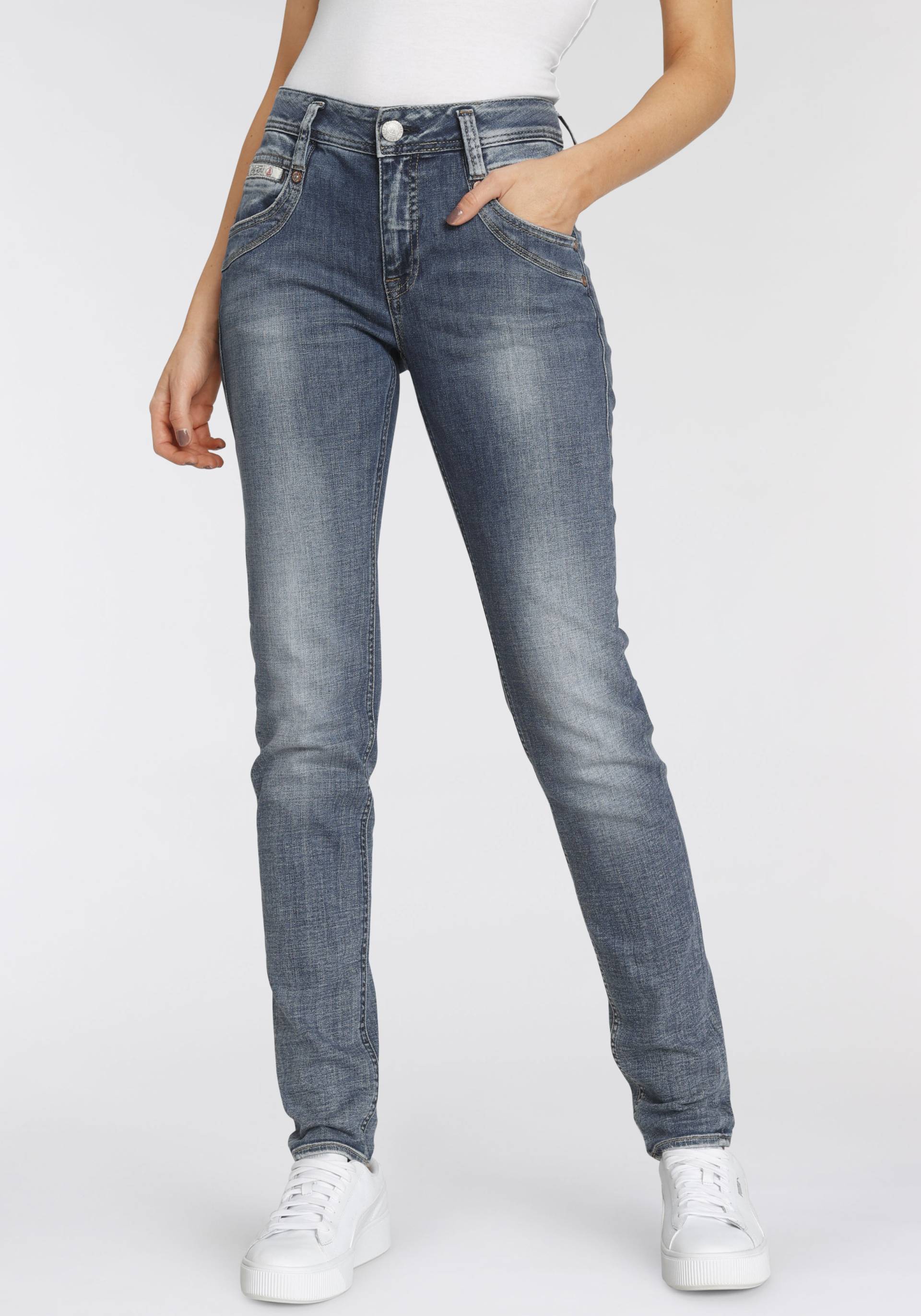 Herrlicher High-waist-Jeans »RADINA RECYCLED DENIM«, mit leichtem Push-Up-Effekt von Herrlicher