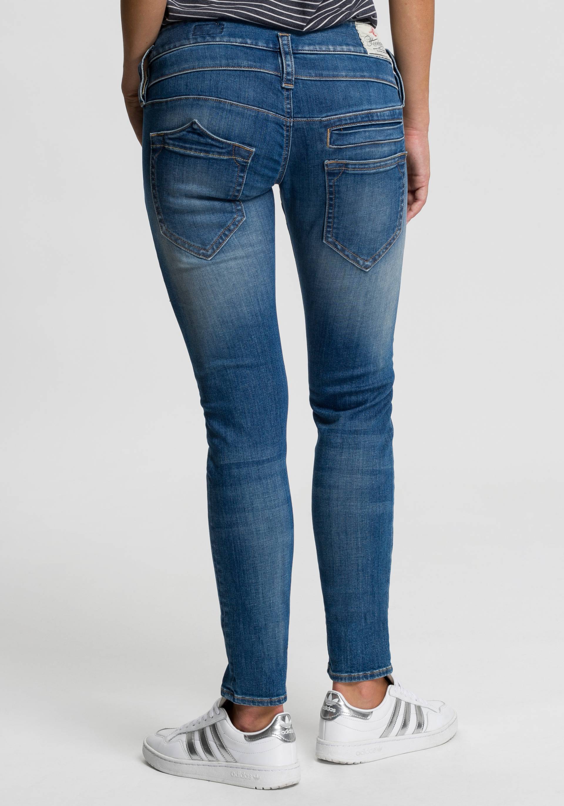 Herrlicher Slim-fit-Jeans »PITCH SLIM ORGANIC«, Vintage-Style mit Abriebeffekten von Herrlicher