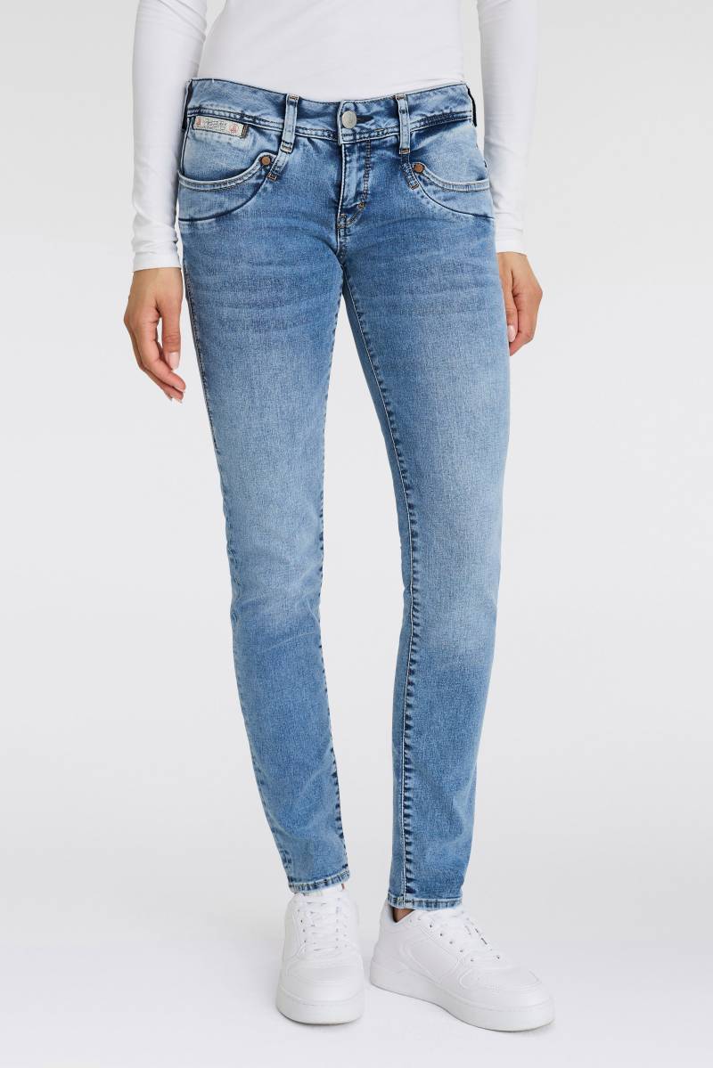 Herrlicher Slim-fit-Jeans »Piper Slim Reused Denim«, mit Zierknöpfen an den Gesässtaschen von Herrlicher