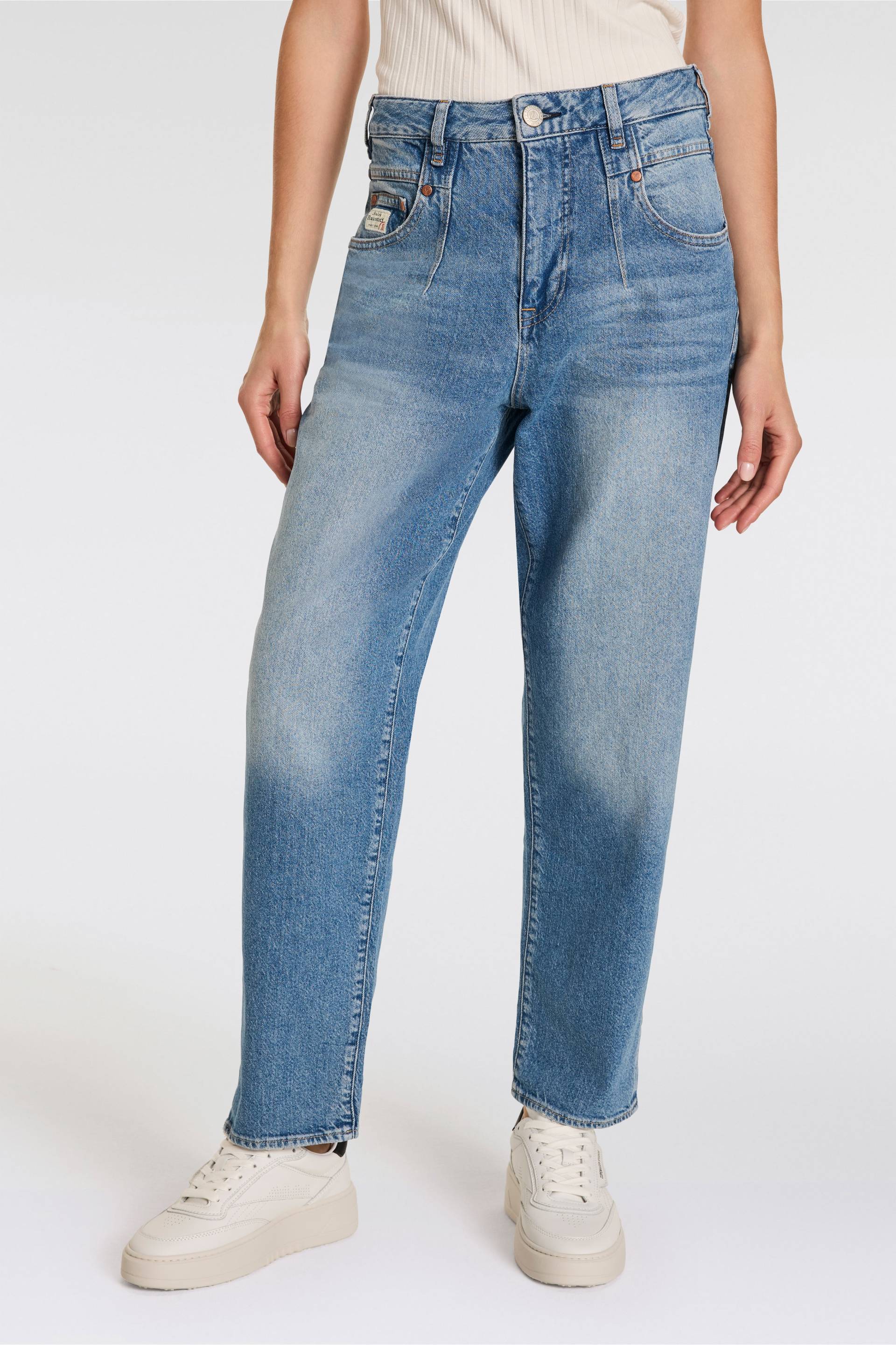 Herrlicher Straight-Jeans »Brooke Recycled Denim Light«, krempelbar Herrlicher Straight-Jeans »Brooke Recycled Denim Light«, krempelbar von Herrlicher