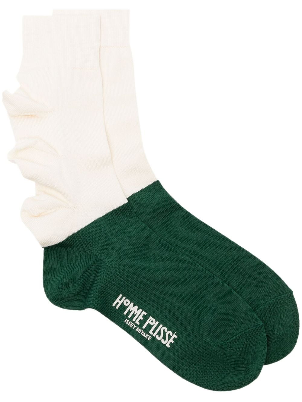 Homme Plissé Issey Miyake two-tone ruffle-trim socks - Green von Homme Plissé Issey Miyake