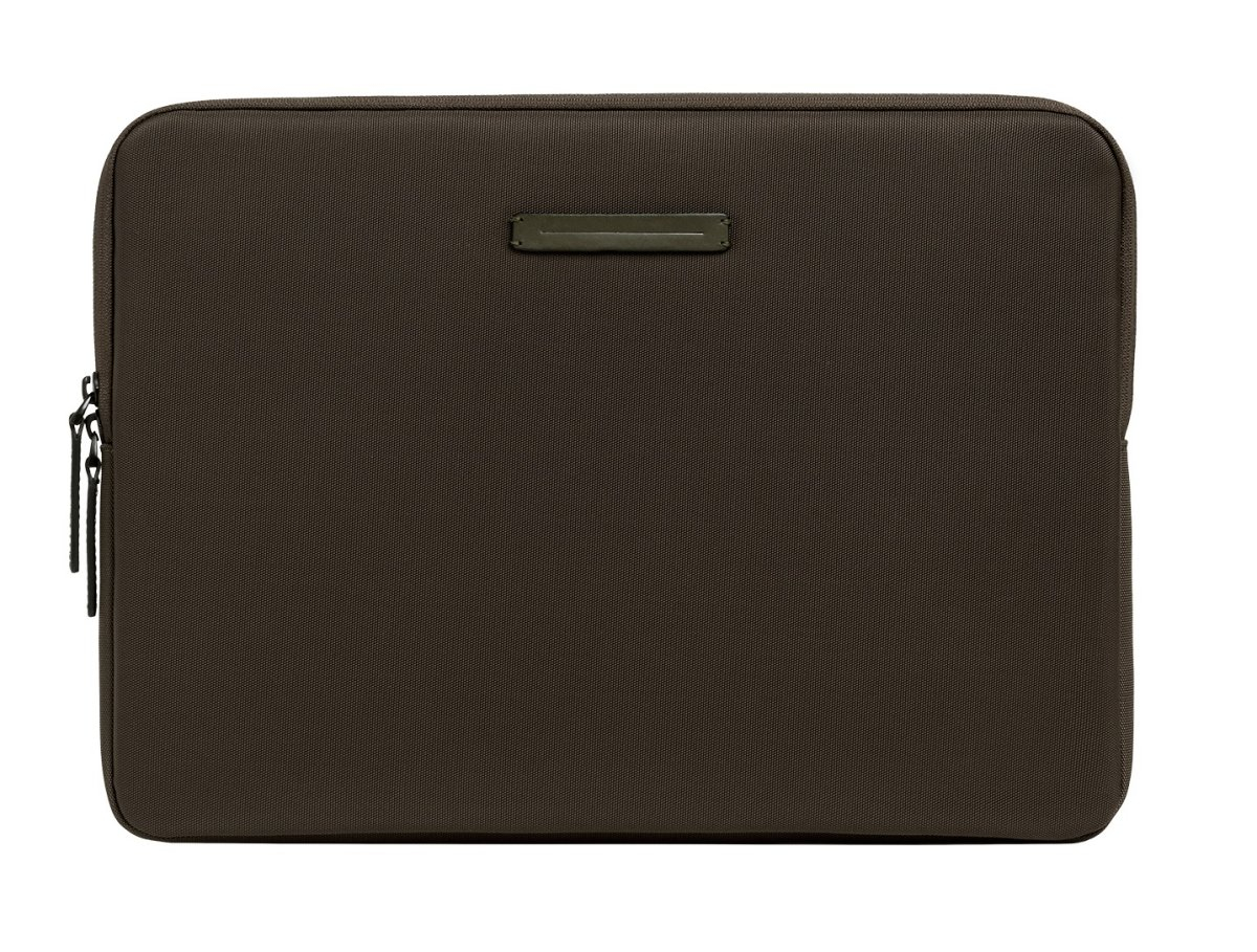 Koenji Laptop Case 13" in Dark Olive von Horizn Studios