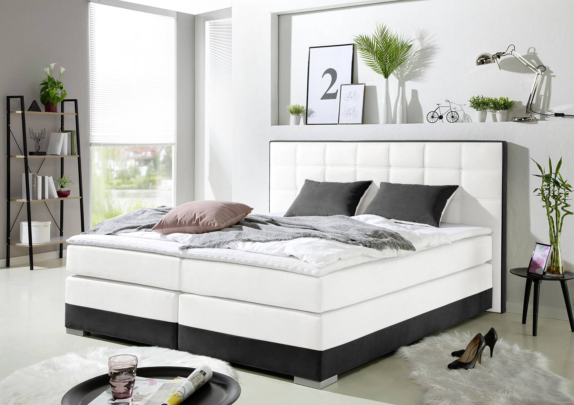 INOSIGN Boxspringbett, inklusive Topper und Wendekissen INOSIGN Boxspringbett, inklusive Topper und Wendekissen von INOSIGN