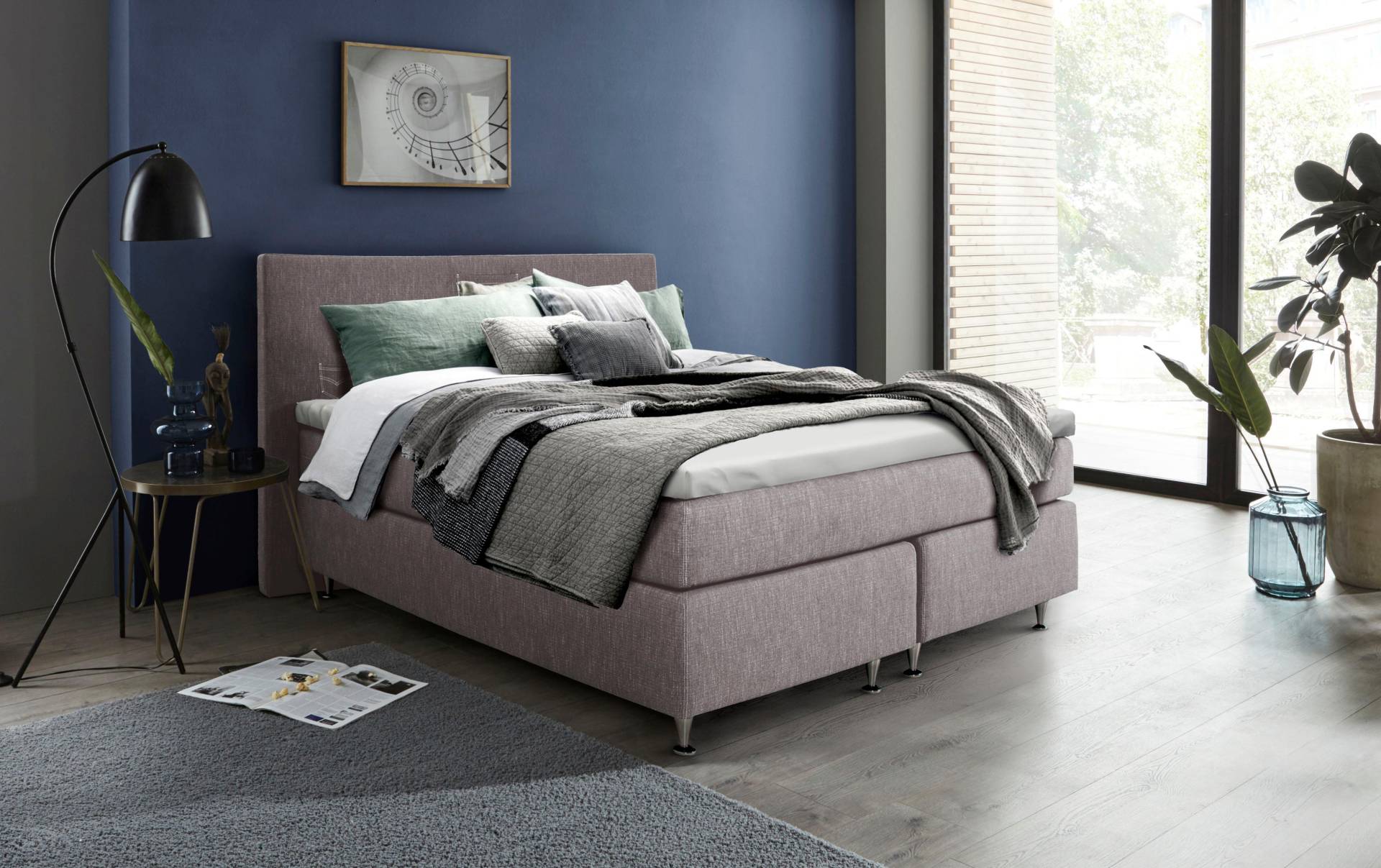 INOSIGN Boxspringbett »Zahara«, inkl. Topper, besonderes Highlight: aufgenähten Jeanstaschen - Optik INOSIGN Boxspringbett »Zahara«, inkl. Topper, besonderes Highlight: aufgenähten Jeanstaschen - Optik von INOSIGN