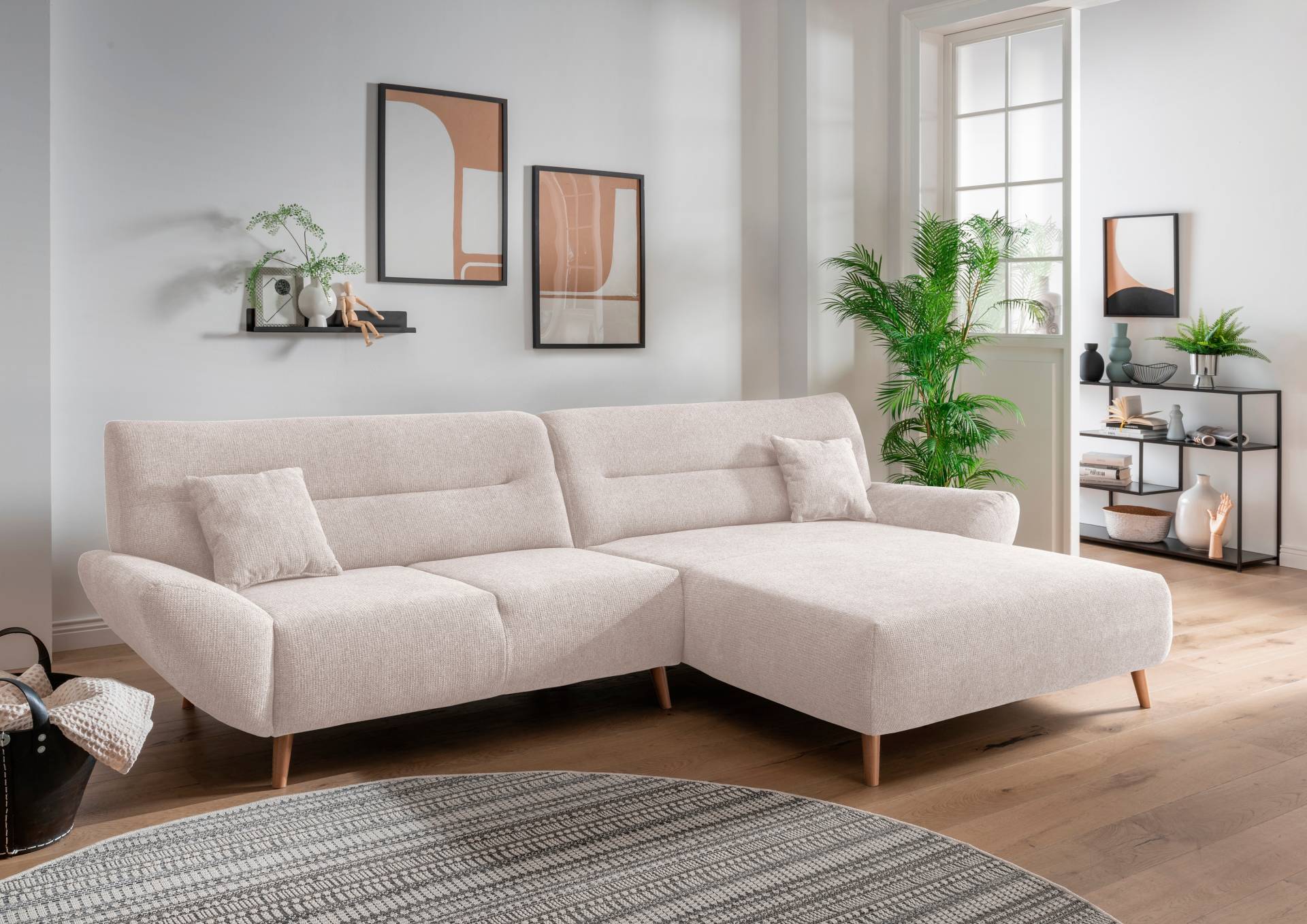 INOSIGN Ecksofa »Drago, elegant und zeitlos, komfortabel, Holzfuss, L-Form«, frei im Raum stellbar, inkl. 2 Zierkissen von INOSIGN