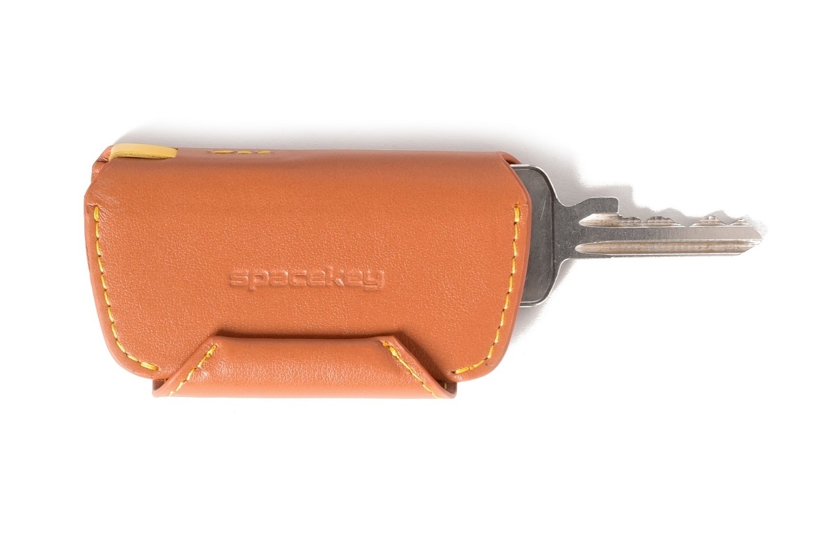 SPACE KEY - Schlüssel Organizer und Schlüsseletui in Cognac SPACE KEY - Schlüssel Organizer und Schlüsseletui in Cognac von ISDA