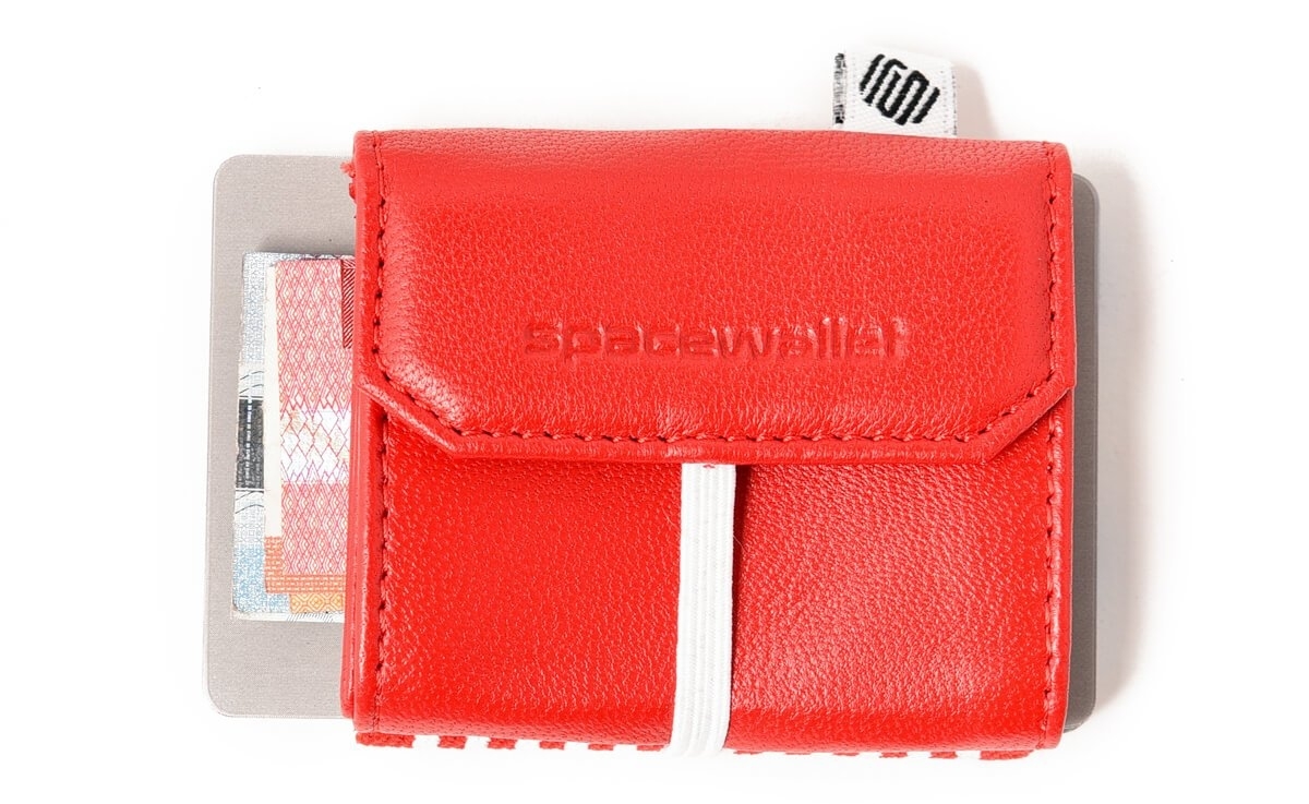 Space Wallet Pull - Drive Red Space Wallet Pull - Drive Red von ISDA
