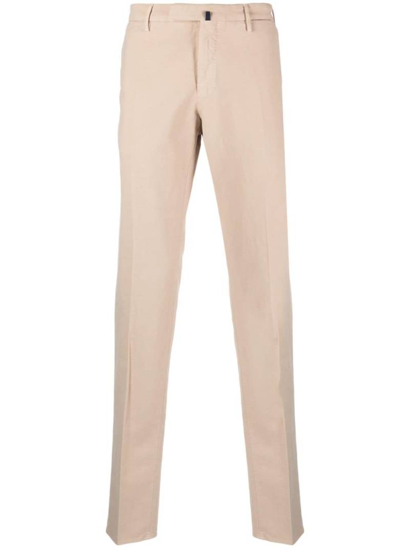 Incotex pleat-detailing cotton chinos - Neutrals von Incotex