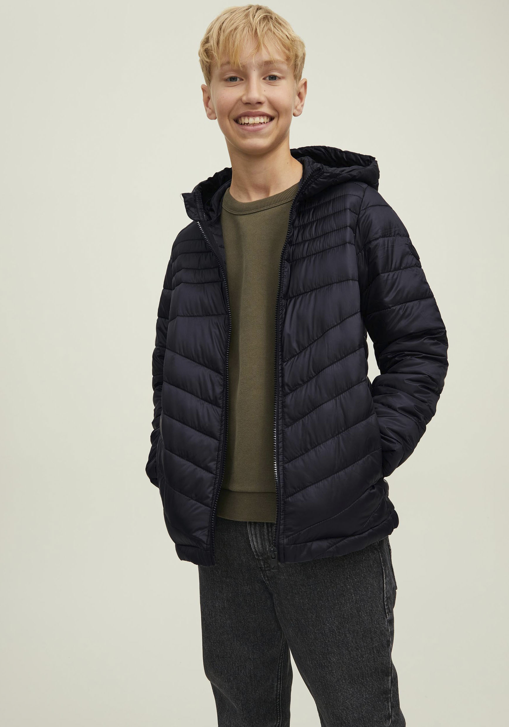 Jack & Jones Junior Steppjacke »JJEHERO PUFFER HOOD NOOS JNR«, mit Kapuze von Jack & Jones Junior