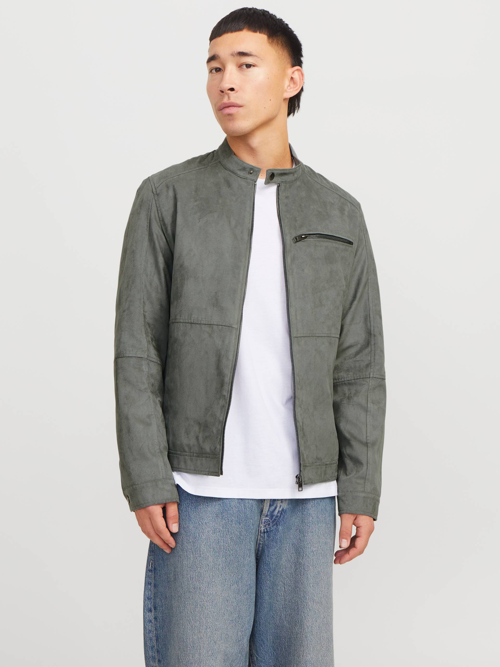 Jack & Jones Bikerjacke »JJEDYLAN BIKER JACKET NOOS«, ohne Kapuze, mit Brusttasche Jack & Jones Bikerjacke »JJEDYLAN BIKER JACKET NOOS«, ohne Kapuze, mit Brusttasche von Jack & Jones