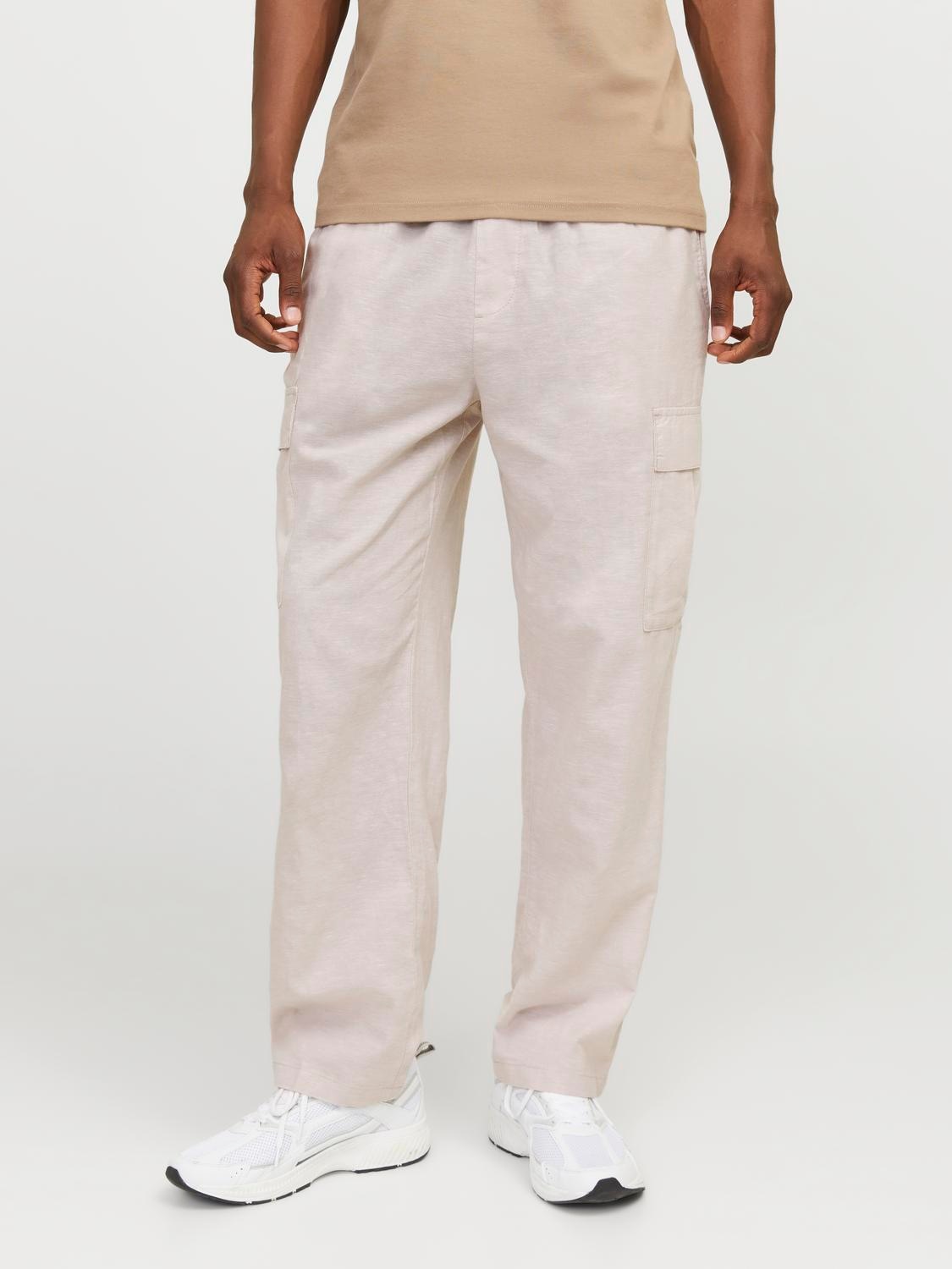Jack & Jones Cargohose »JPSTKARL SUMMER CARGO SN STYD«, mit Taschen Jack & Jones Cargohose »JPSTKARL SUMMER CARGO SN STYD«, mit Taschen von Jack & Jones