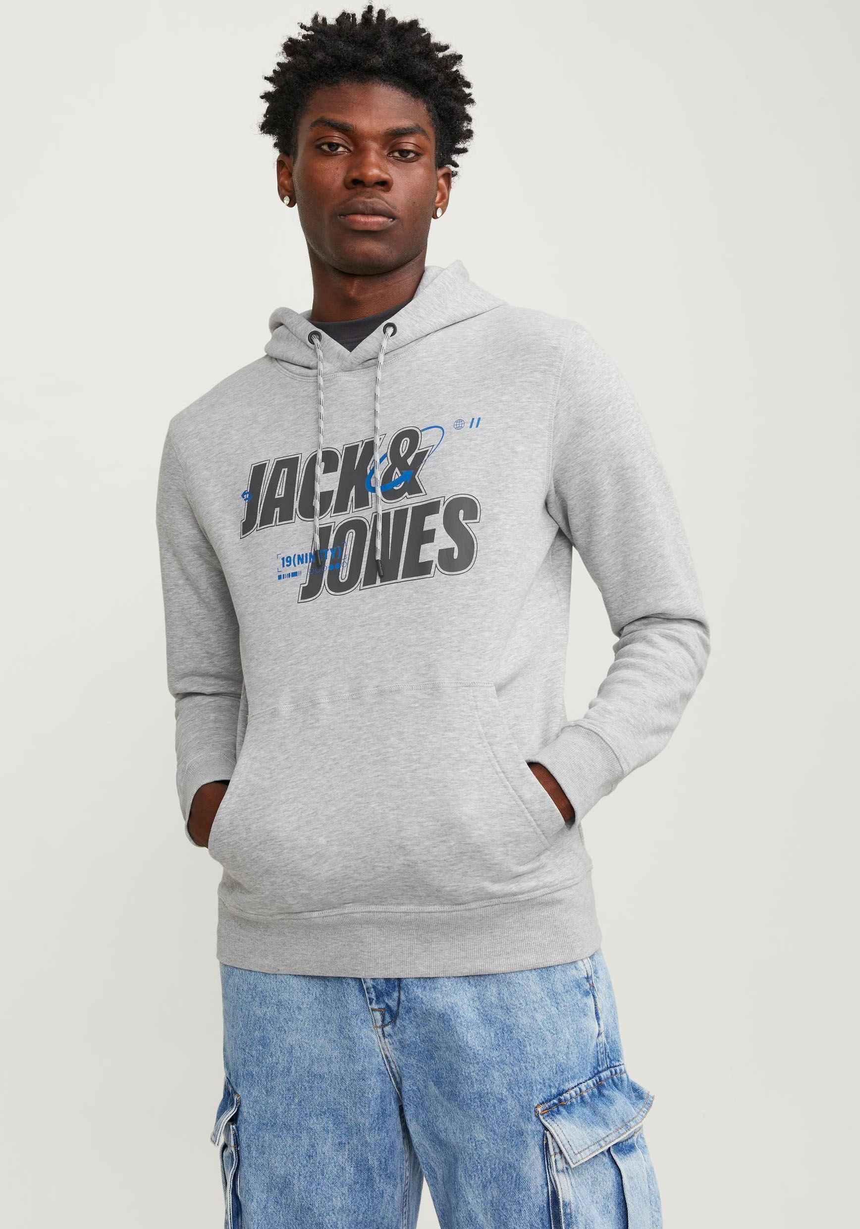 Jack & Jones Kapuzensweatshirt »JCOBLACK SWEAT HOOD CH« von Jack & Jones