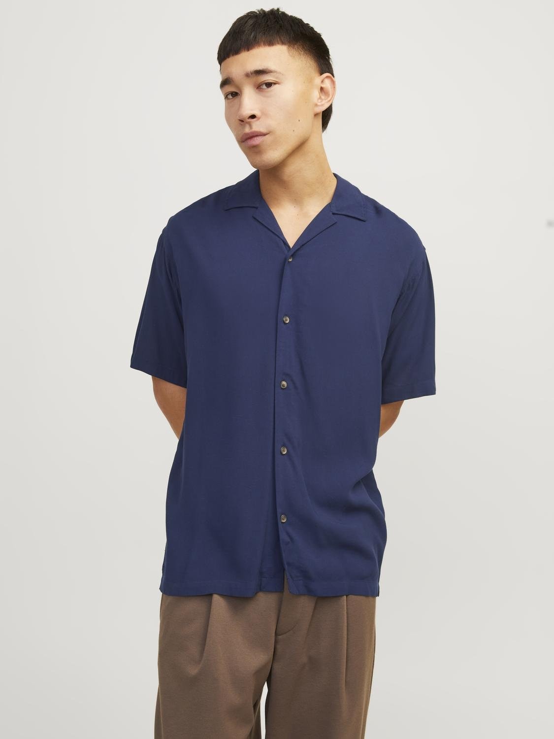 Jack & Jones Kurzarmhemd »JJEJEFF SOLID RESORT SHIRT SS SN« von Jack & Jones