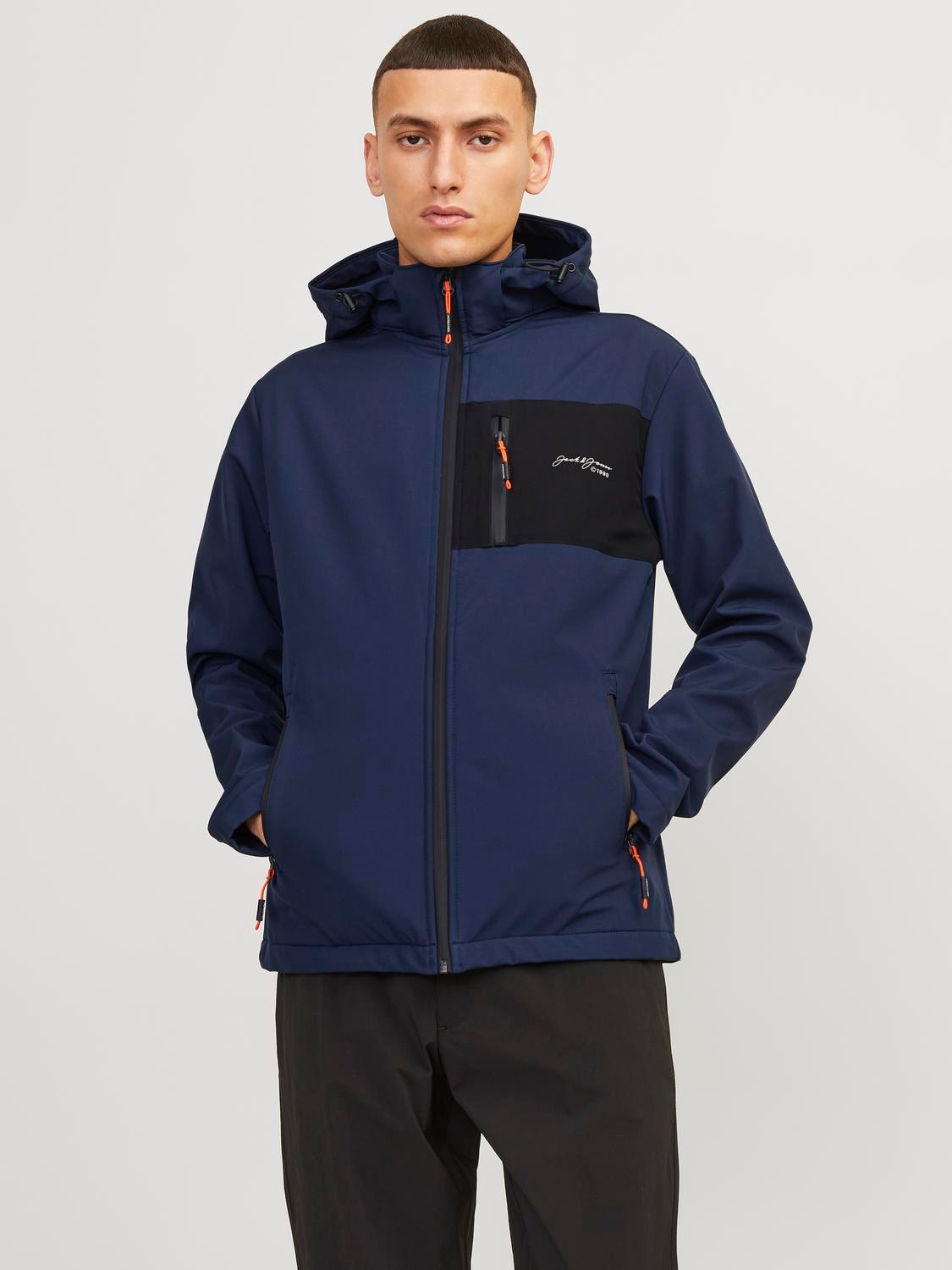 Jack & Jones Softshelljacke »JJ JJTYSON SOFTSHELL JACKET«, mit Kapuze von Jack & Jones