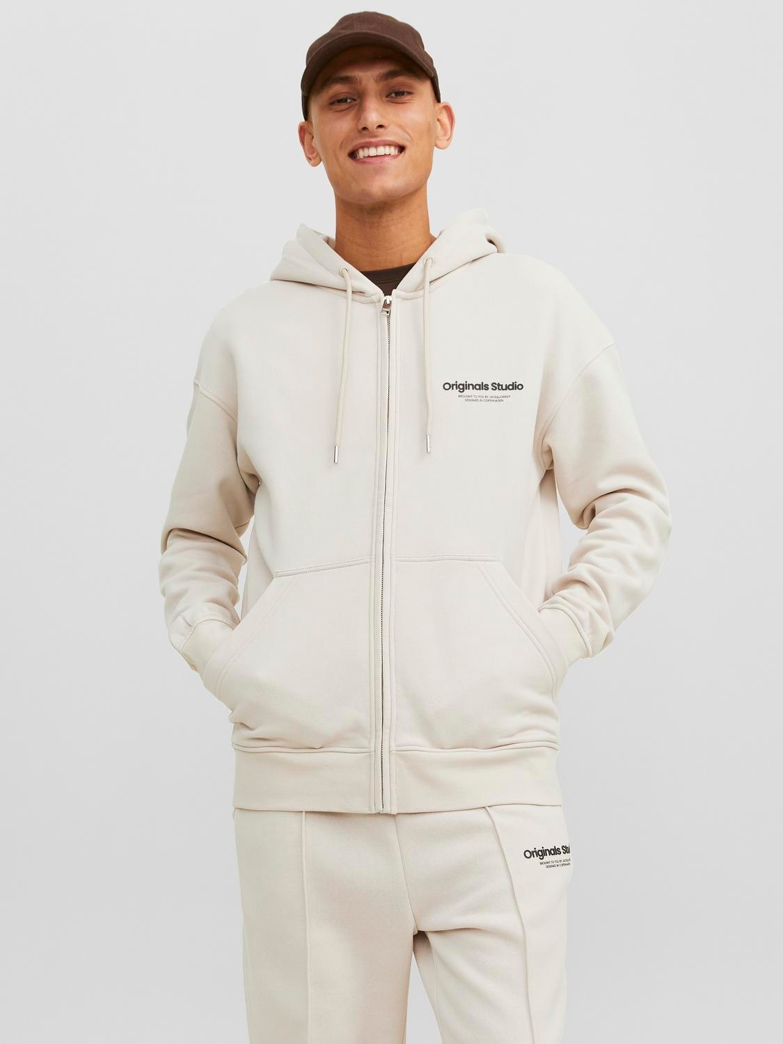 Jack & Jones Sweatshirt »JORVESTERBRO SWEAT ZIP HOOD NOOS« Jack & Jones Sweatshirt »JORVESTERBRO SWEAT ZIP HOOD NOOS« von Jack & Jones