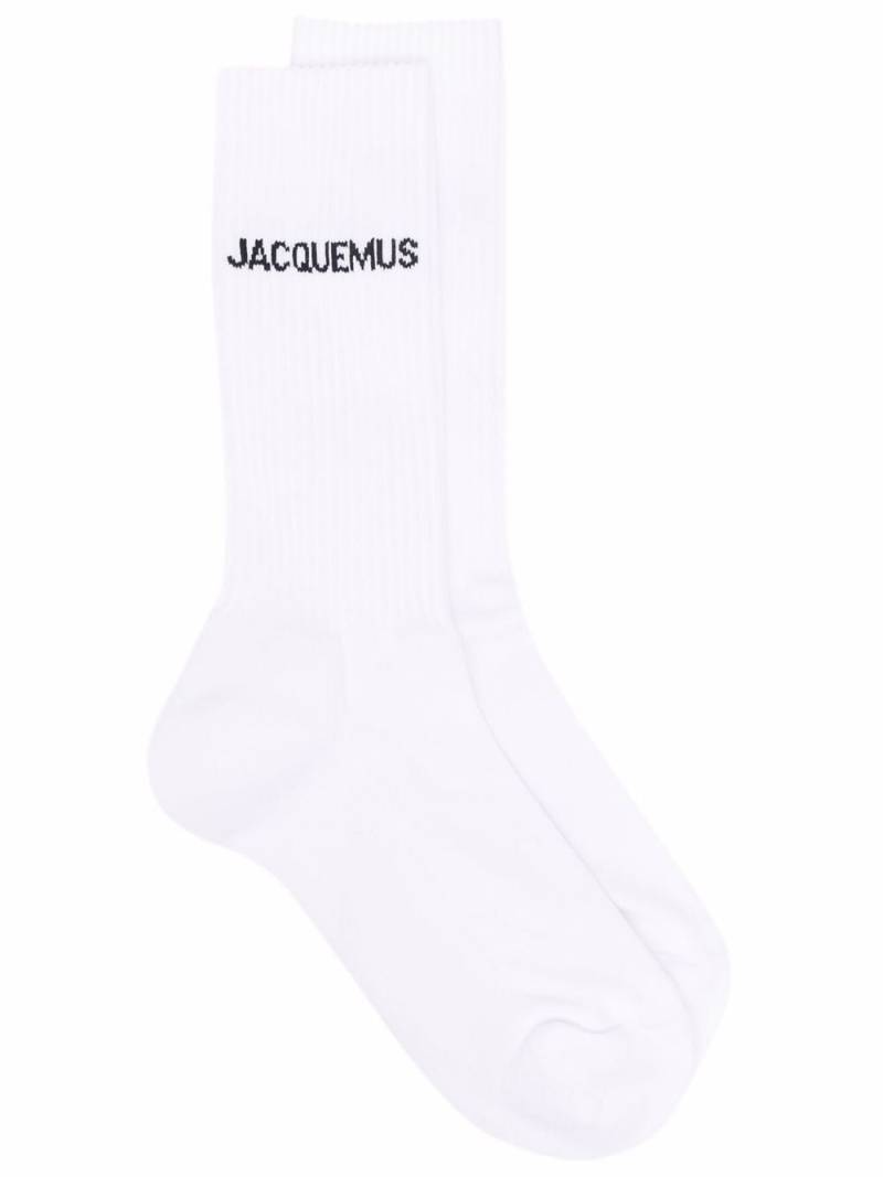 Jacquemus Les Chaussettes Jacquemus logo-intarsia socks - White von Jacquemus