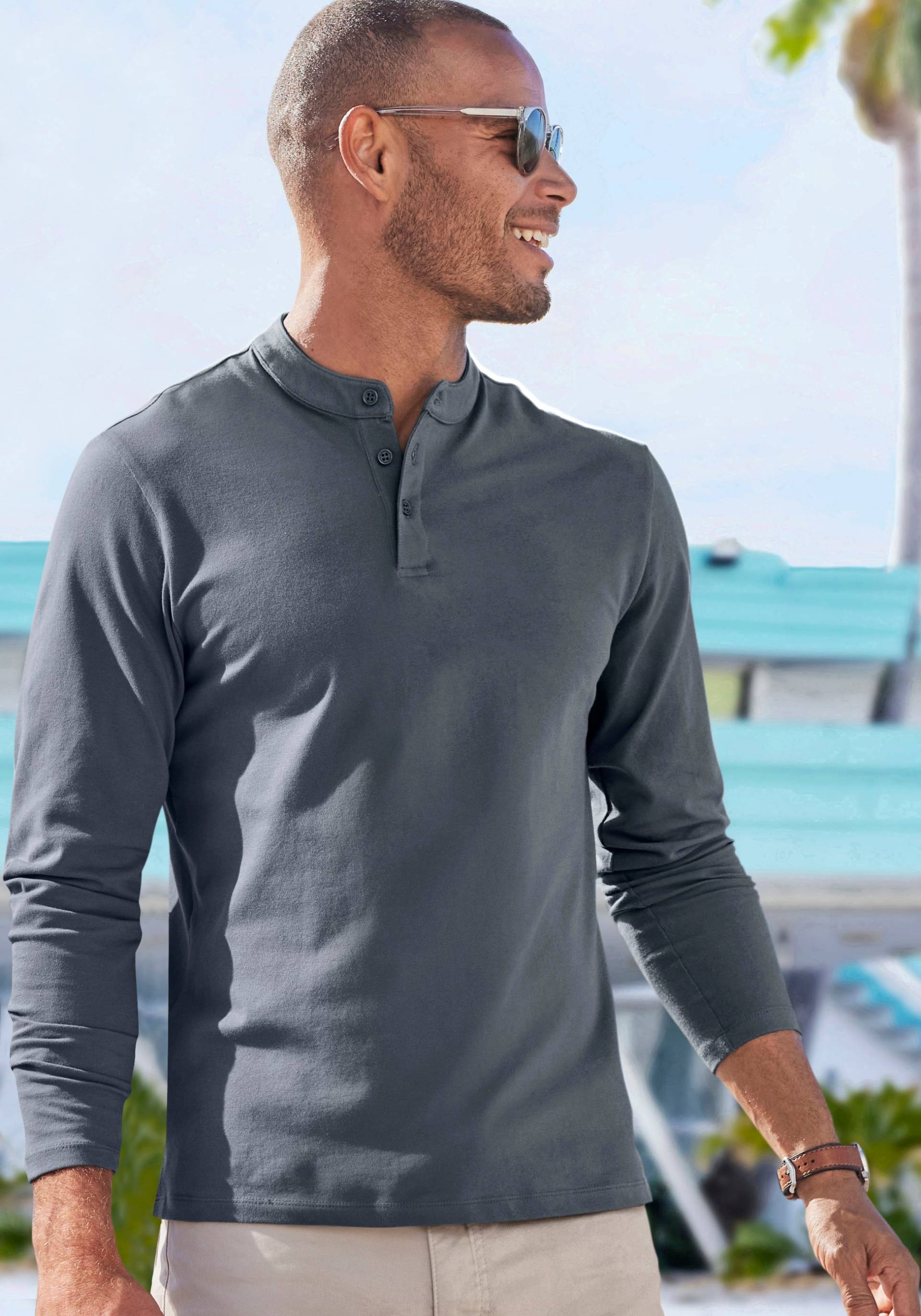 John Devin Poloshirt, mit kleinem Stehkragen, Regular Fit, Knopfleiste aus reiner Baumwolle von John Devin