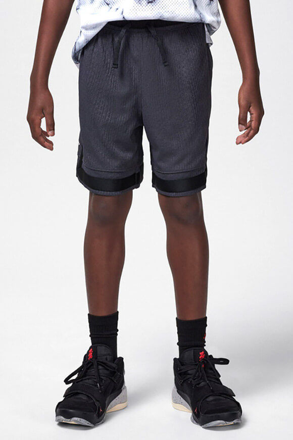 Jordan Diamond Trainingsshorts | Dark Shadow | Jungen | M Jordan Diamond Trainingsshorts | Dark Shadow | Jungen | M von Jordan