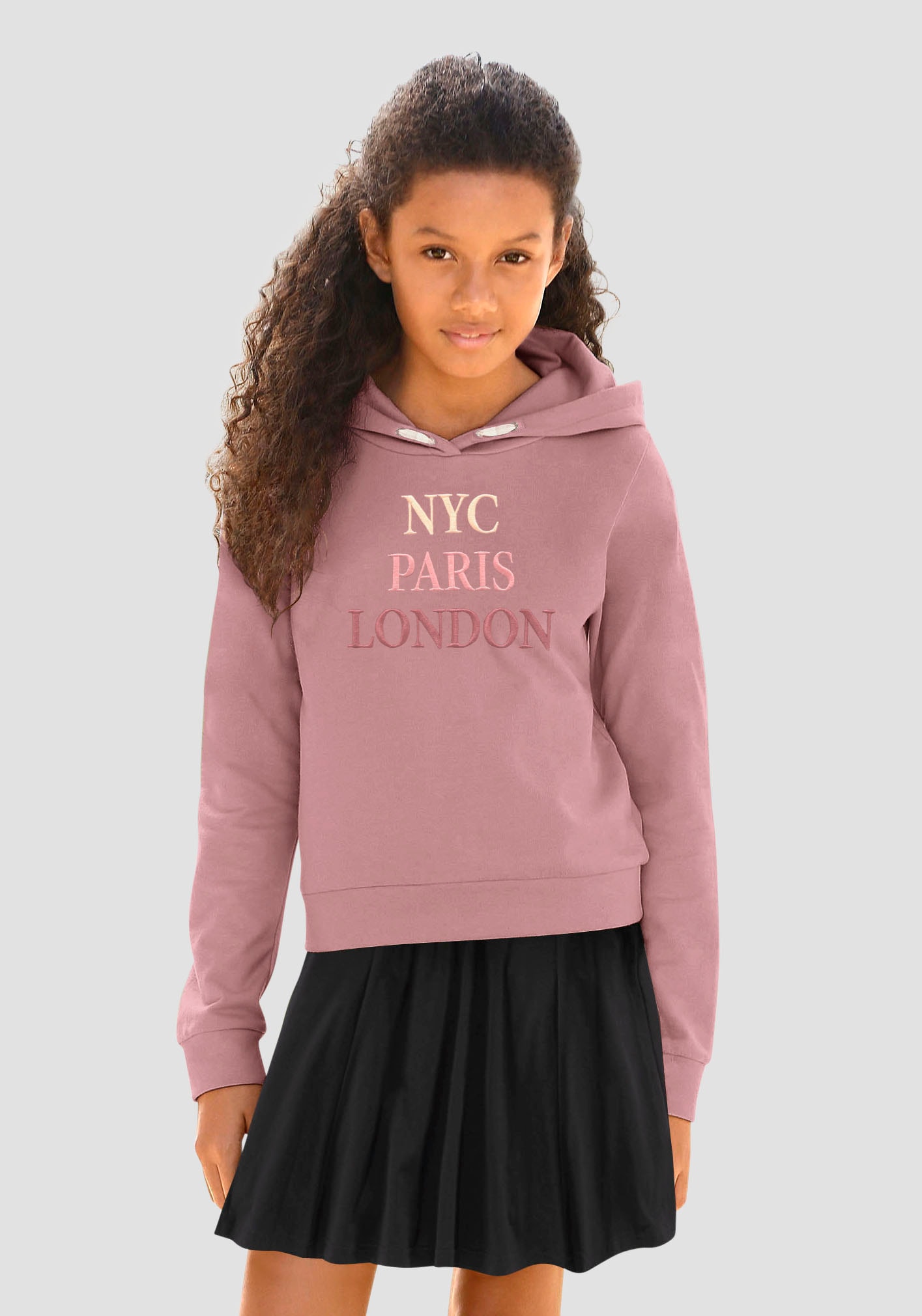 KIDSWORLD Kapuzensweatshirt »NYC Paris London« von KIDSWORLD