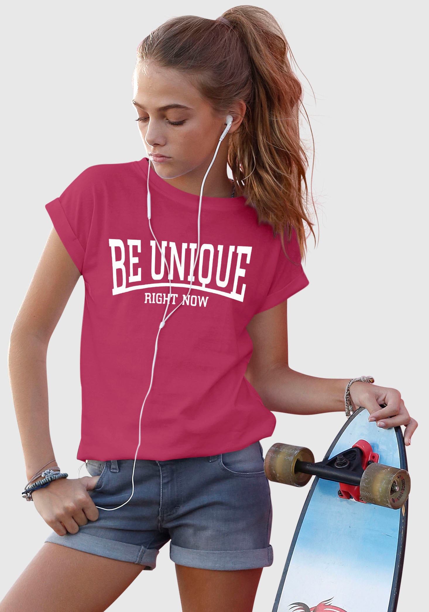 KIDSWORLD T-Shirt »Be unique - right now« von KIDSWORLD