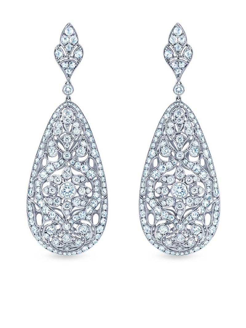 KWIAT 18kt white gold diamond Splendor Puffy teardrop pendant earrings - Silver von KWIAT