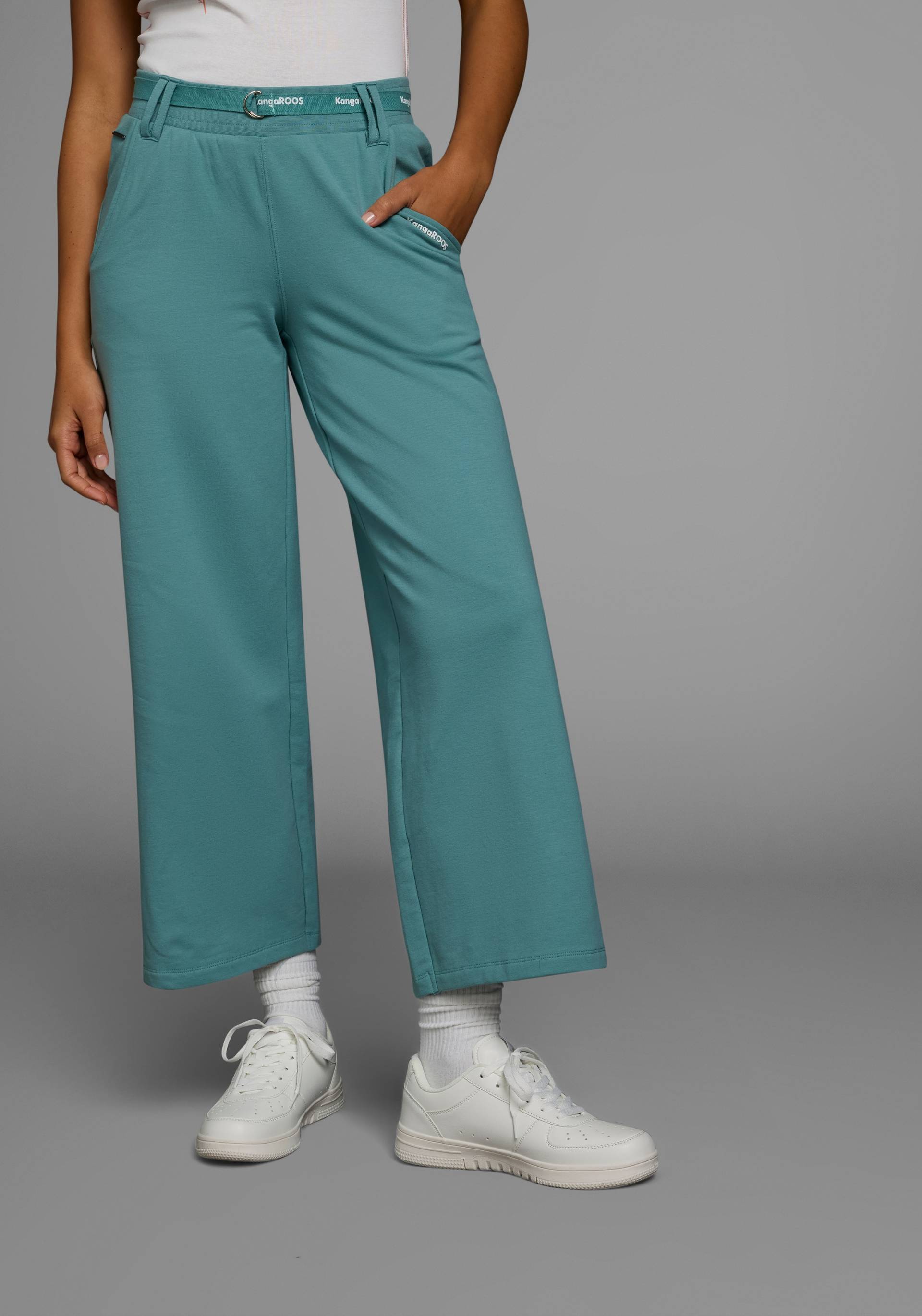 KangaROOS Jerseyhose, mit weitem Bein in Culotte Form von KangaROOS