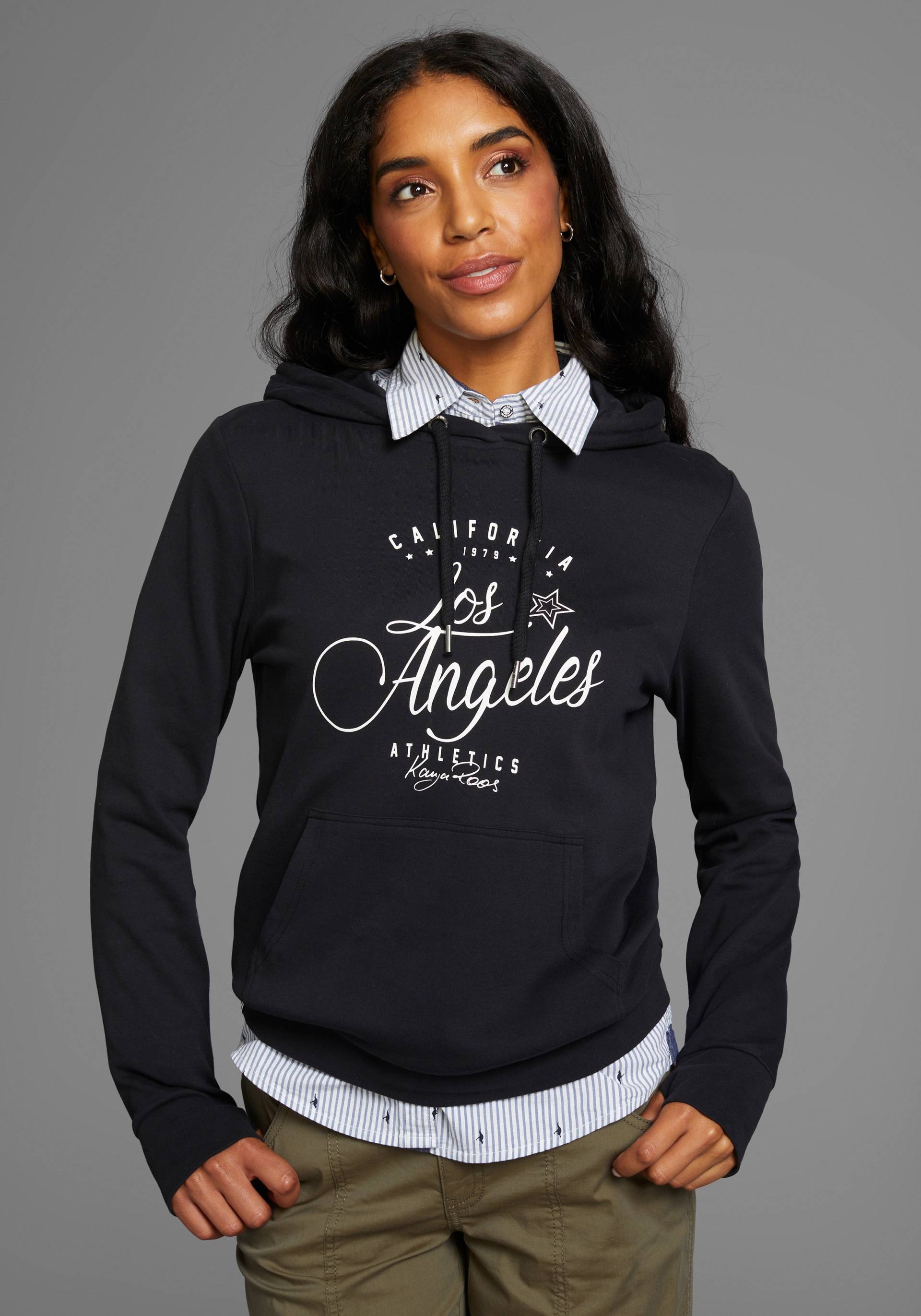 KangaROOS Kapuzensweatshirt, mit Placement-Print KangaROOS Kapuzensweatshirt, mit Placement-Print von KangaROOS