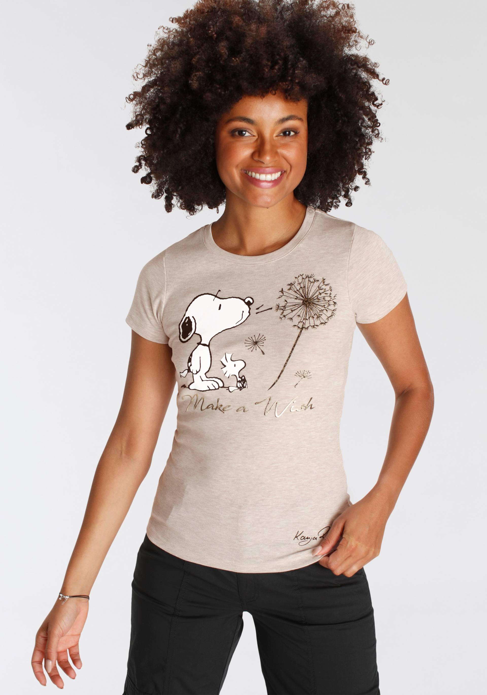 KangaROOS Kurzarmshirt, sehr figurbetonte Passform, bedruckte, melierte und metallic Optik KangaROOS Kurzarmshirt, sehr figurbetonte Passform, bedruckte, melierte und metallic Optik von KangaROOS