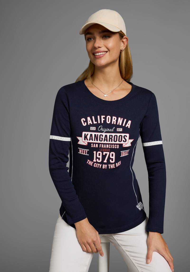 KangaROOS Langarmshirt, Langarm, sehr figurbetont, bedruckt und mit Stickerei von KangaROOS