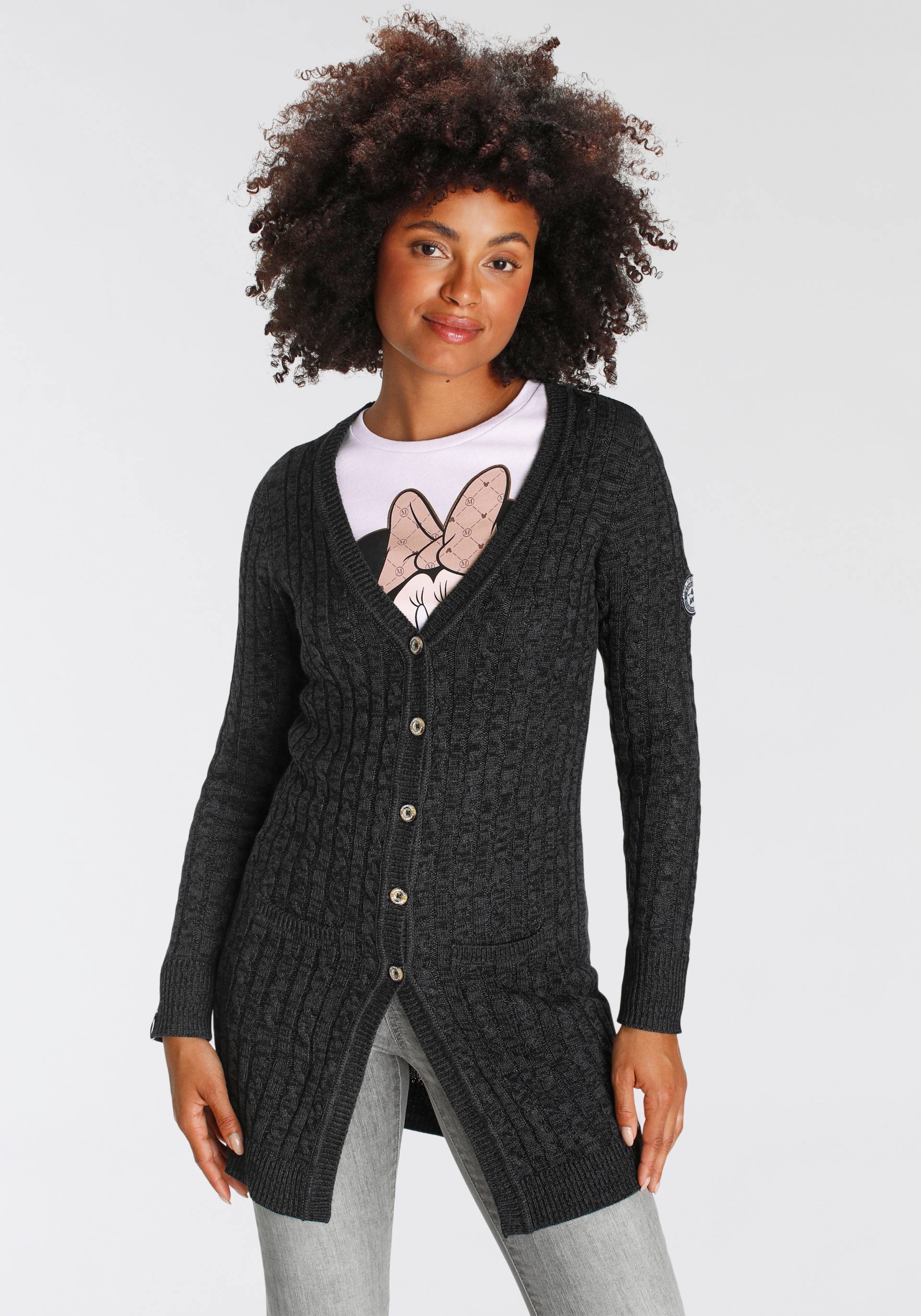 KangaROOS Longstrickjacke, mit trendigem Zopfmuster und Taschen KangaROOS Longstrickjacke, mit trendigem Zopfmuster und Taschen von KangaROOS