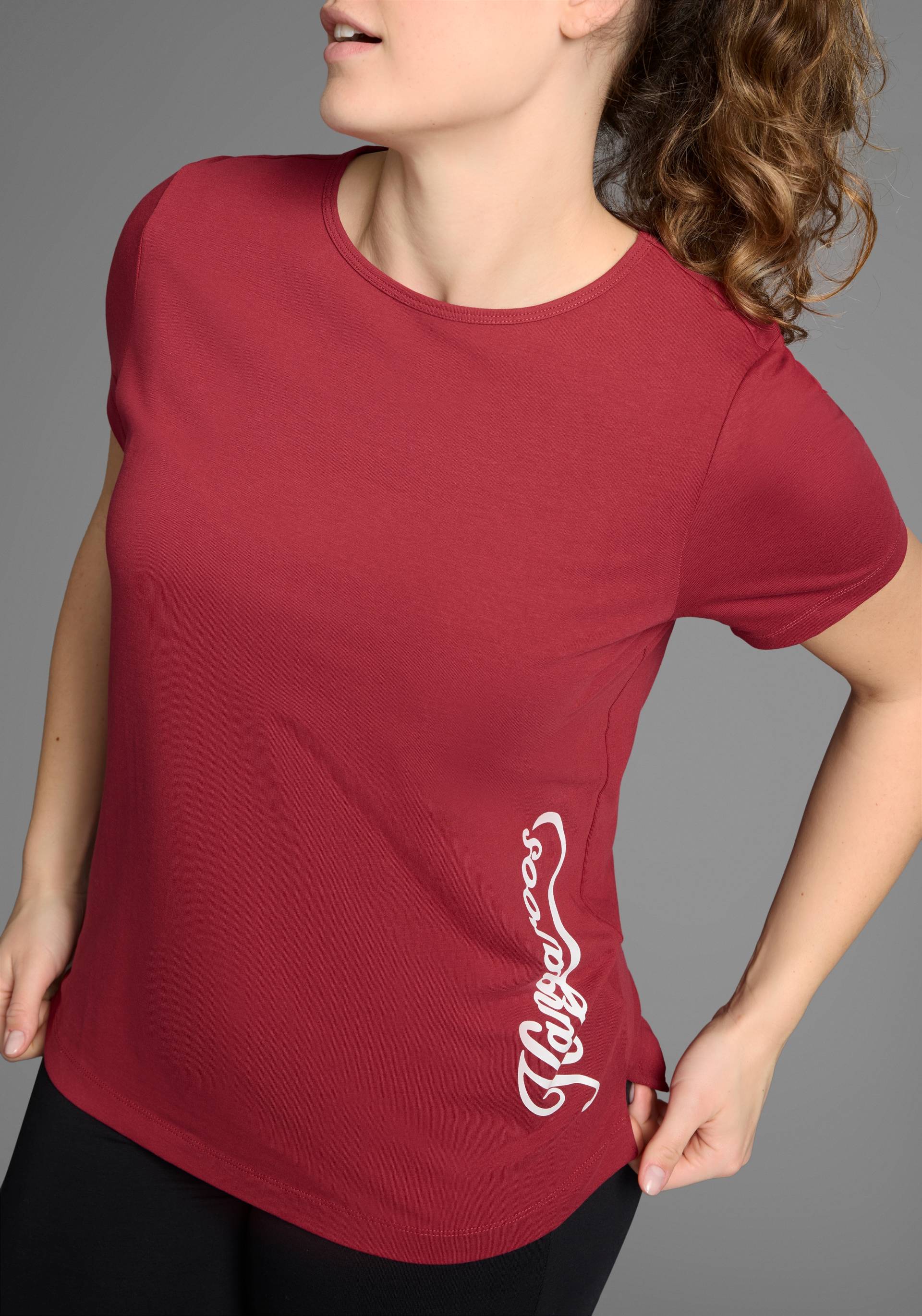 KangaROOS T-Shirt, Kurzarm, figurumspielend, unifarben, Rundhalsausschnitt, casual KangaROOS T-Shirt, Kurzarm, figurumspielend, unifarben, Rundhalsausschnitt, casual von KangaROOS