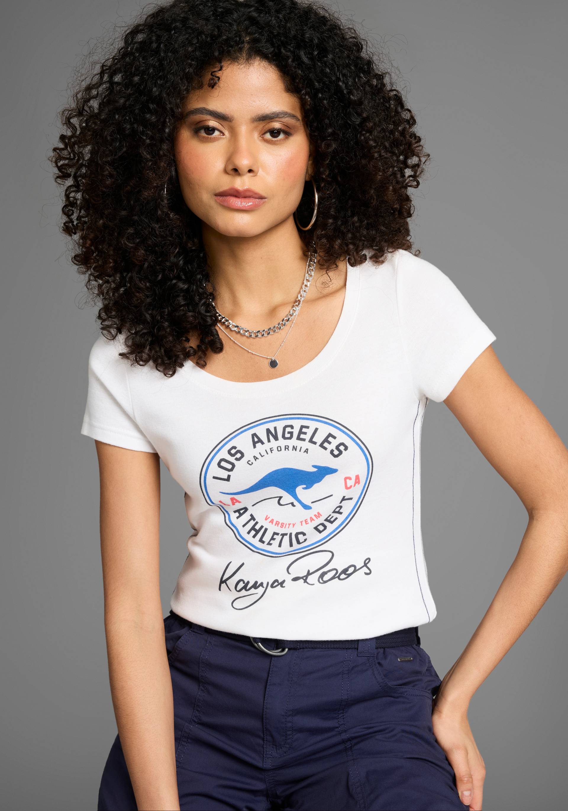 KangaROOS T-Shirt, Kurzarm, sehr figurbetont, im Vintage-Design, Rundhalsausschnitt KangaROOS T-Shirt, Kurzarm, sehr figurbetont, im Vintage-Design, Rundhalsausschnitt von KangaROOS