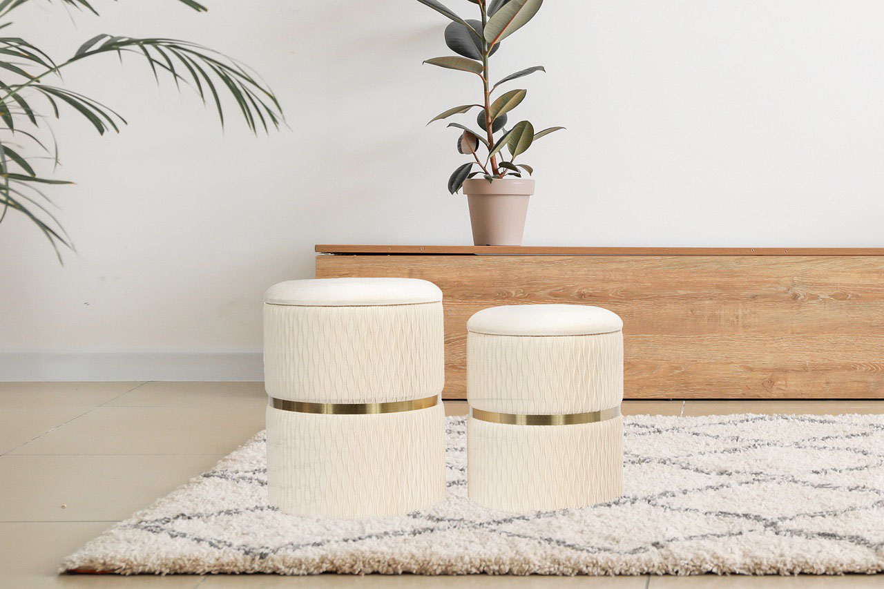 Kayoom Polsterhocker »Hocker Zora 425 2er-Set, Praktischer und versteckter Stauraum«, (Set, 2 St.), 2er-Set mit Stauraum, ineinander stapelbar, goldfarbenener Ring von Kayoom
