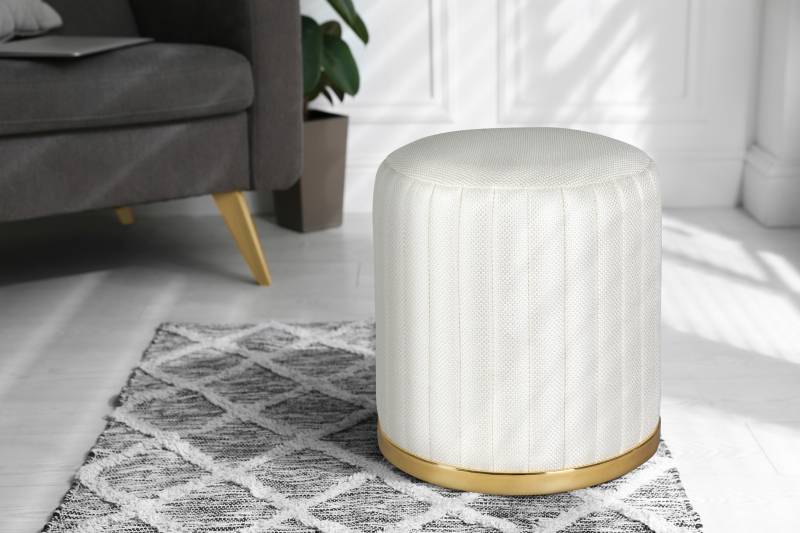 Kayoom Sitzhocker »Hocker Doric, trendiger Look, ästhetische Farbgebung, schöne Steppung«, (1 St.), komfortabel, hochqualitativ, pflegeleicht, liebevolle Verarbeitung von Kayoom