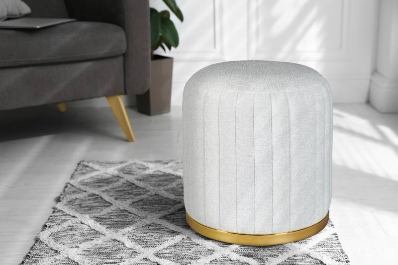 Kayoom Sitzhocker »Hocker Doric, trendiger Look, ästhetische Farbgebung, schöne Steppung«, (1 St.), komfortabel, hochqualitativ, pflegeleicht, liebevolle Verarbeitung von Kayoom