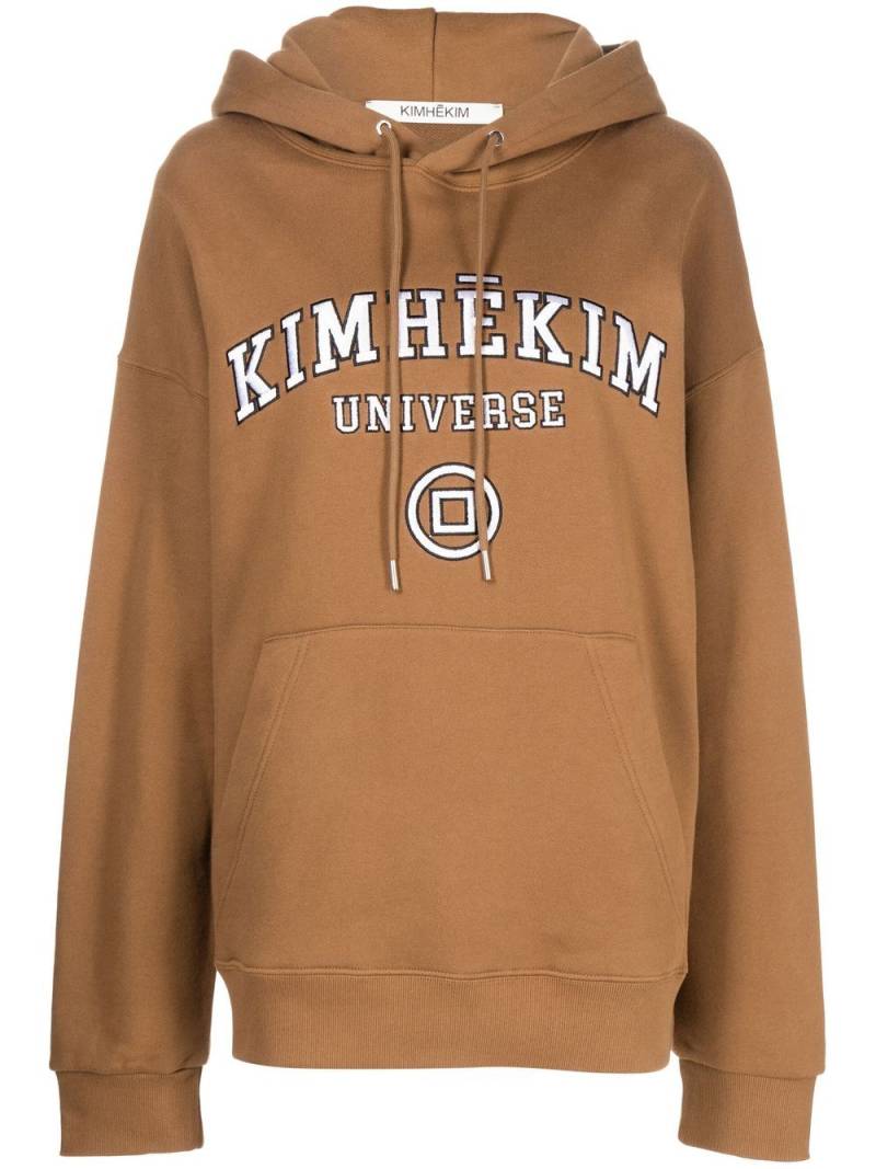 Kimhekim logo-embroidered hoodie - Brown von Kimhekim
