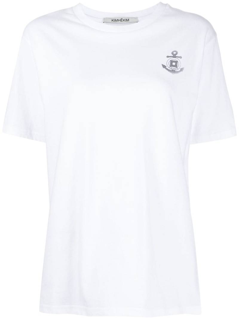 Kimhekim logo-print T-shirt - White von Kimhekim