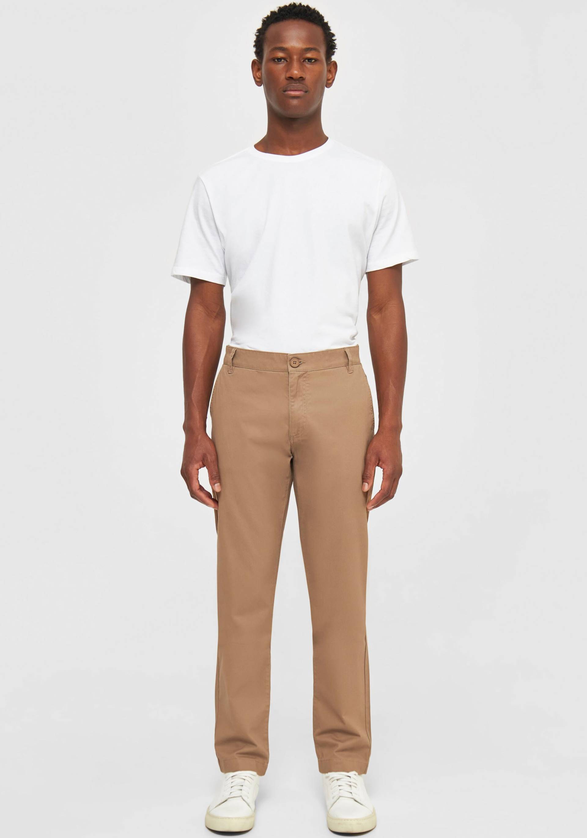 KnowledgeCotton Apparel Chinohose »LUCA slim«, mit Label-Stichting hinten KnowledgeCotton Apparel Chinohose »LUCA slim«, mit Label-Stichting hinten von KnowledgeCotton Apparel