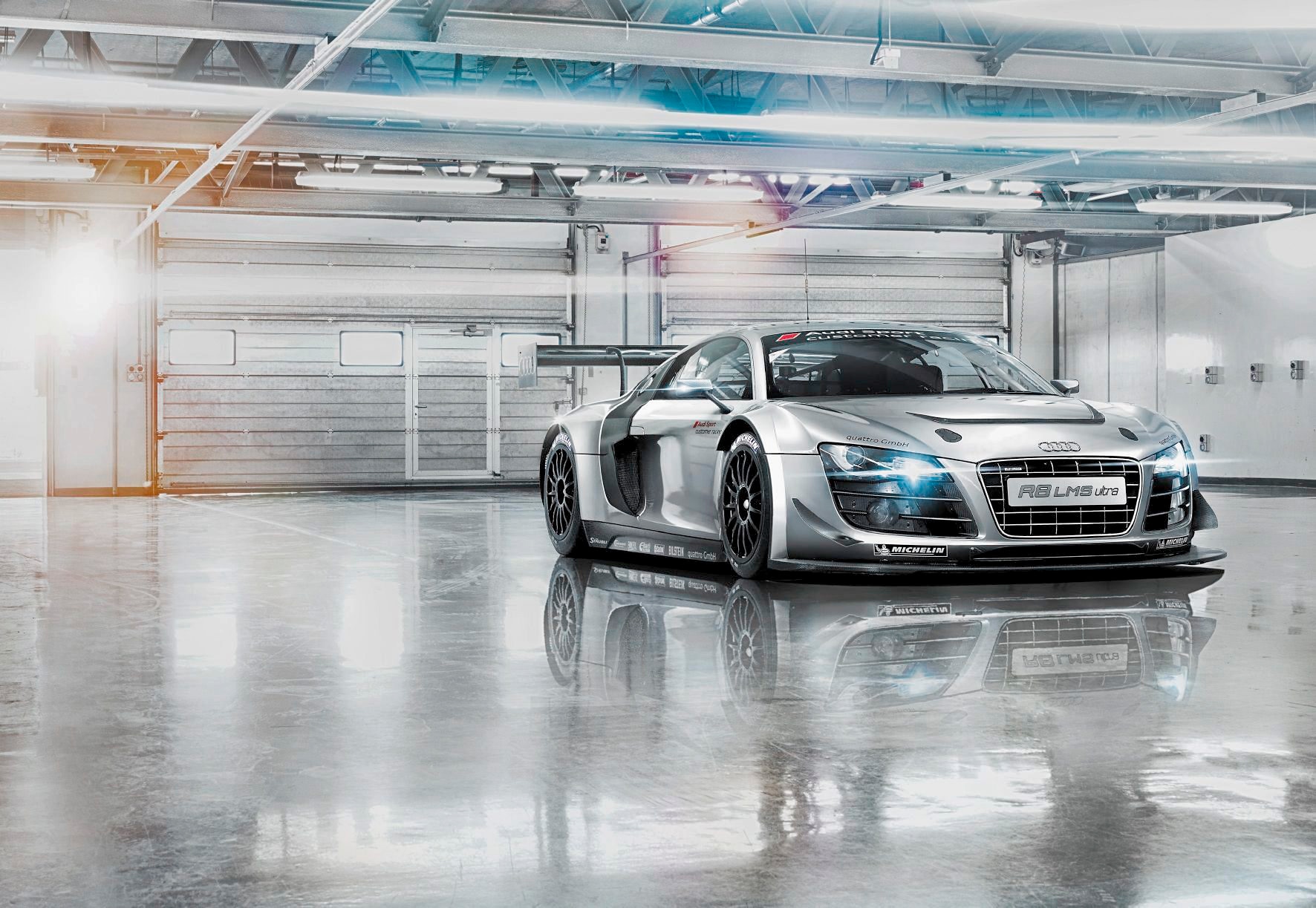 Komar Fototapete »Audi R8 Le Mans« von Komar