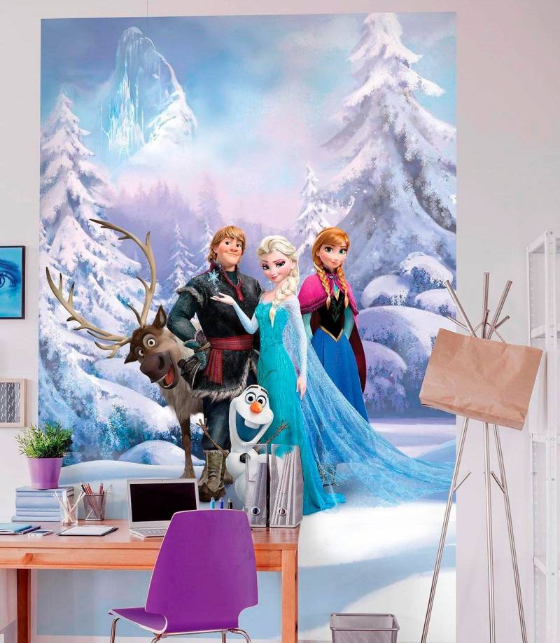 Komar Fototapete »Frozen Winter Land - Grösse 184 x 254 cm«, bedruckt, Kinderzimmer von Komar