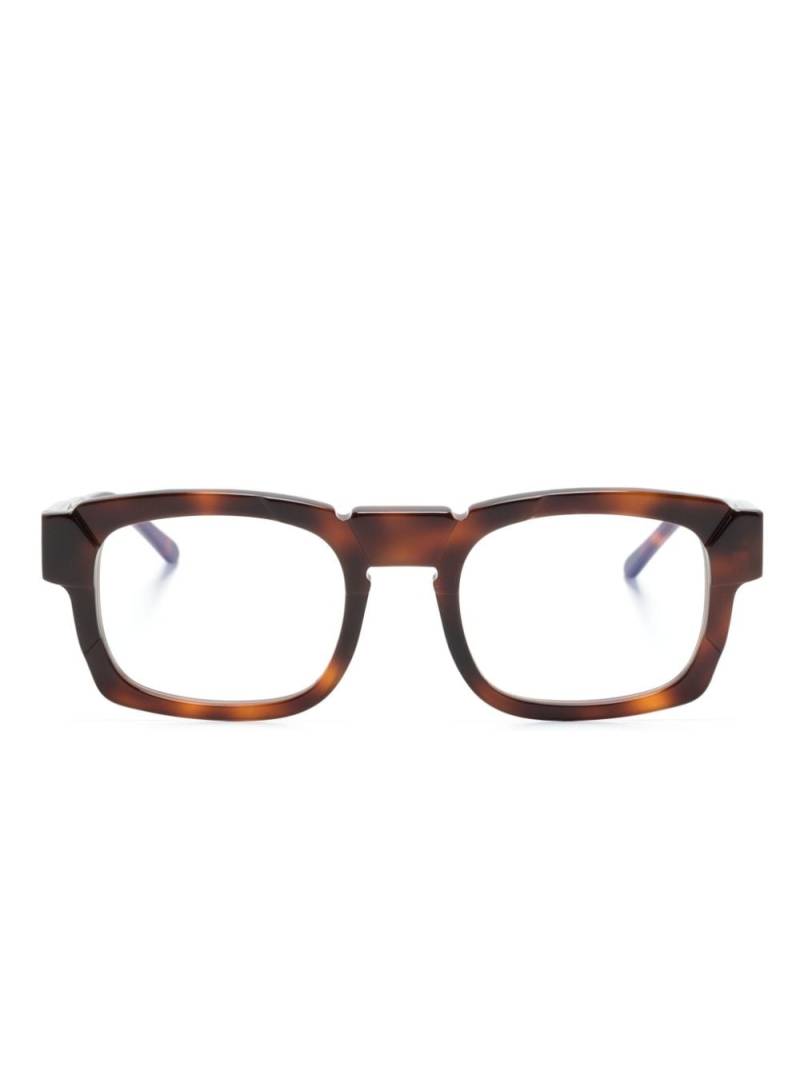 Kuboraum K18 square-frame glasses - Brown von Kuboraum