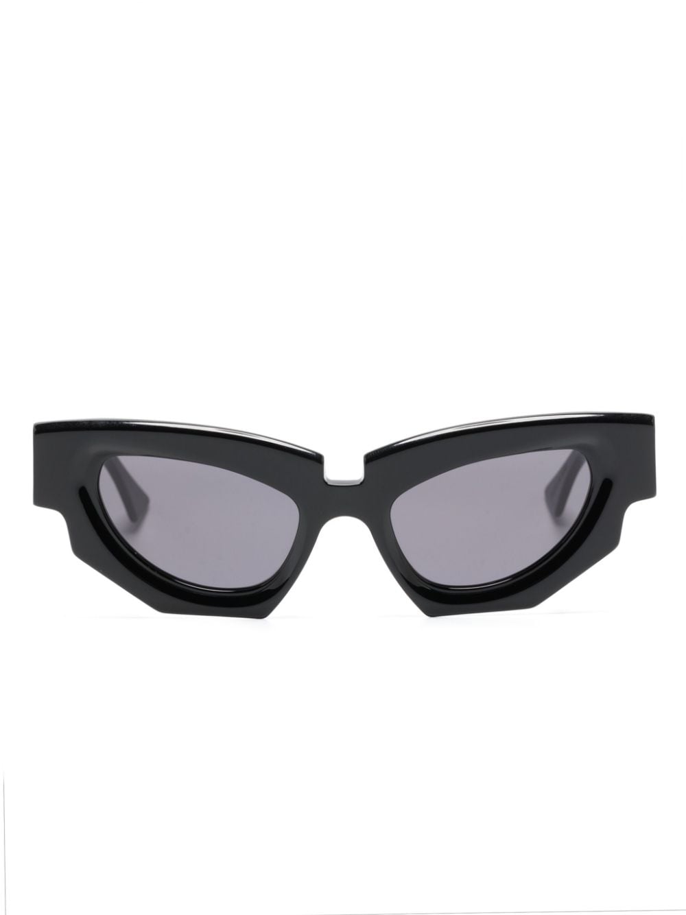 Kuboraum cat-eye sunglasses - Black von Kuboraum